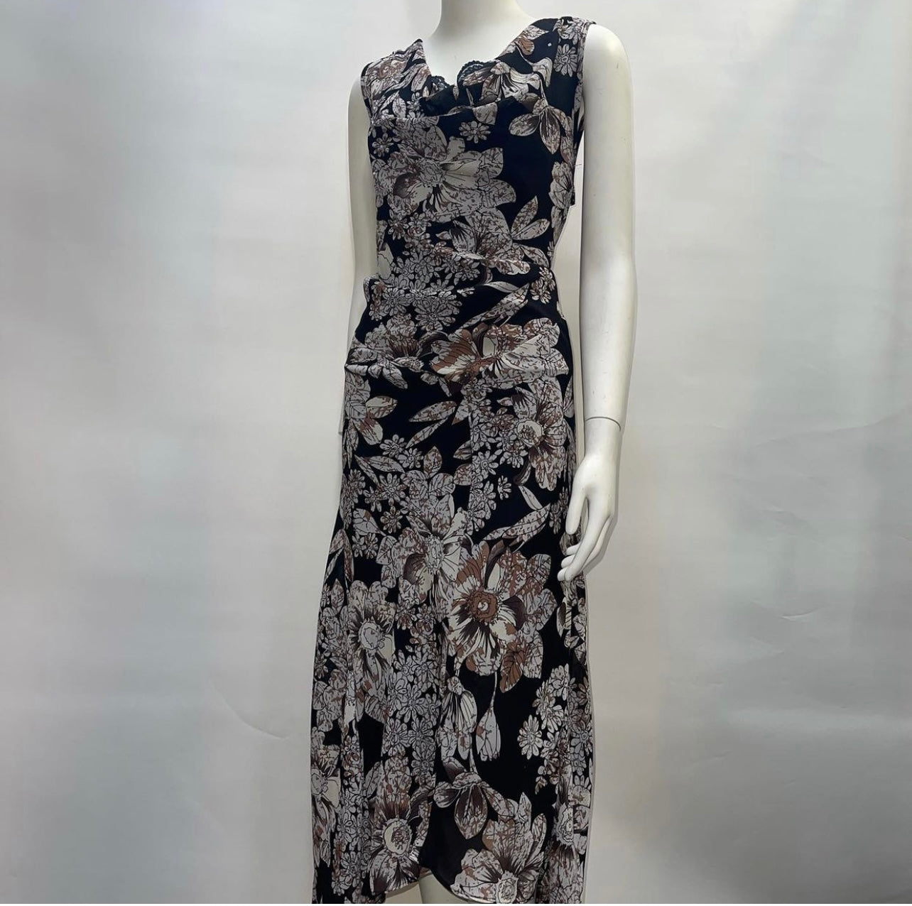 Mlle Gabrielle Black Flowered Sleeveless Voile Maxi Dress (Size L)