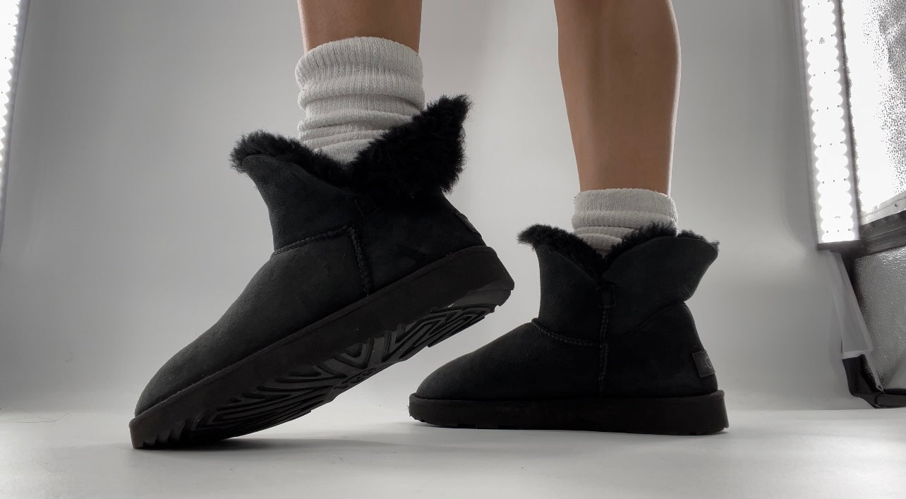 UGG Black Short Boot (8)