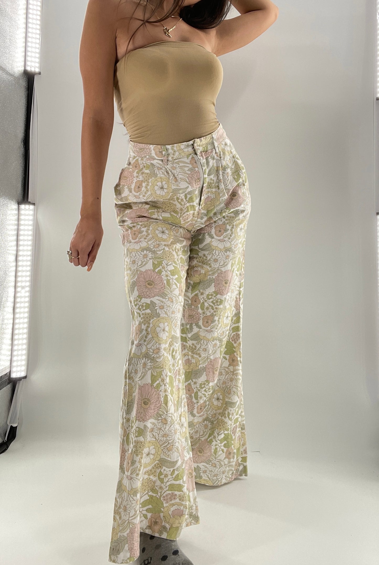 Charlie Holiday Muted Pastels Floral Wide Leg Trouser (6)