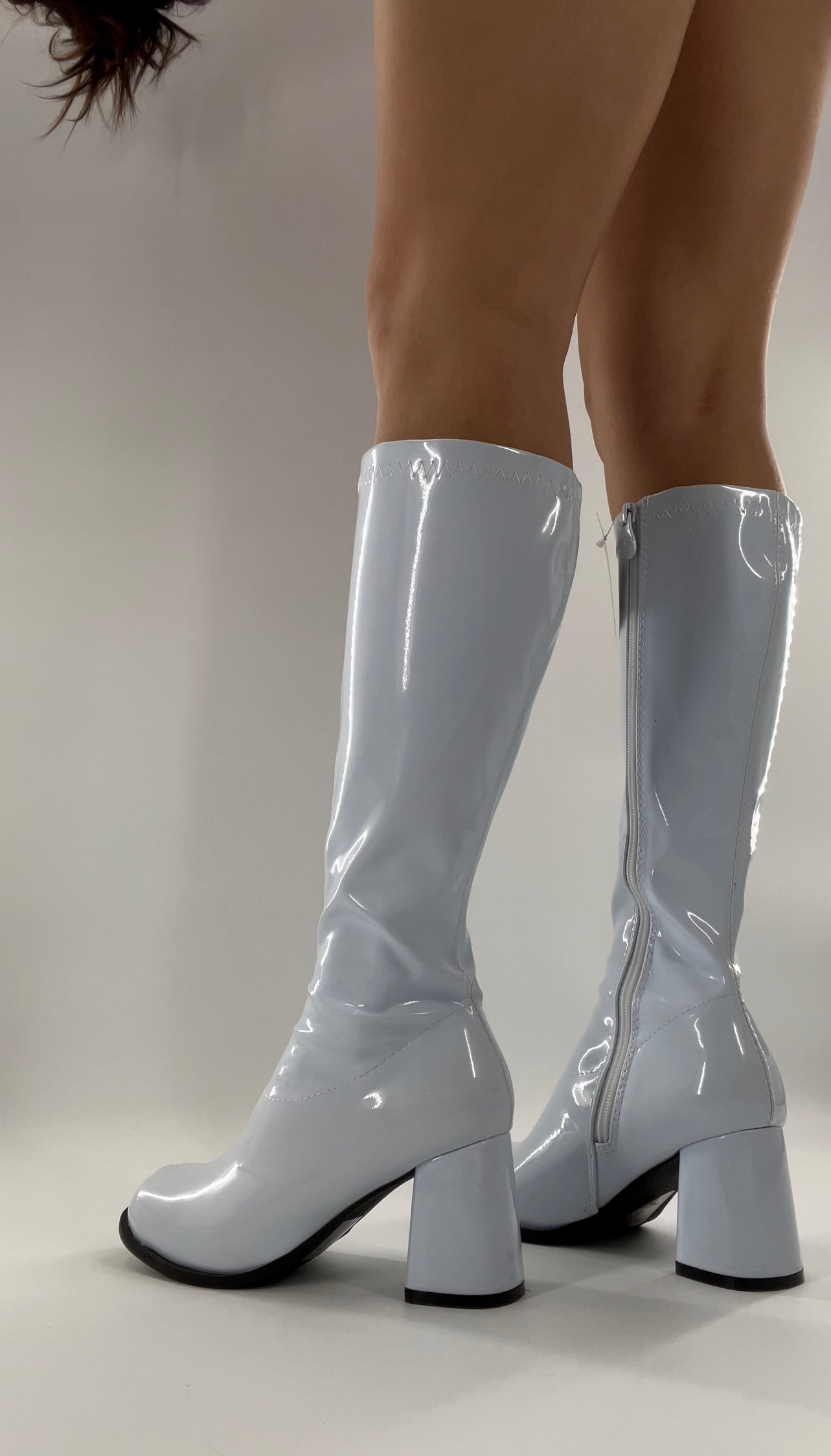 Ellie White Knee High Gogos (6)