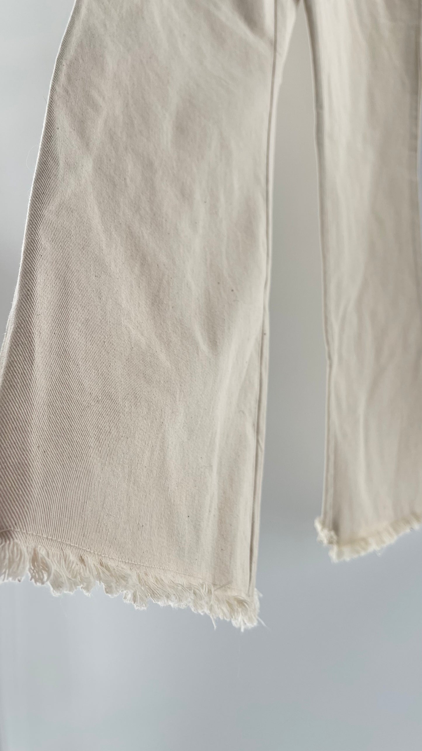 Vintage Jeanology Beige Raw Edge Hem Flare Jeans (16)