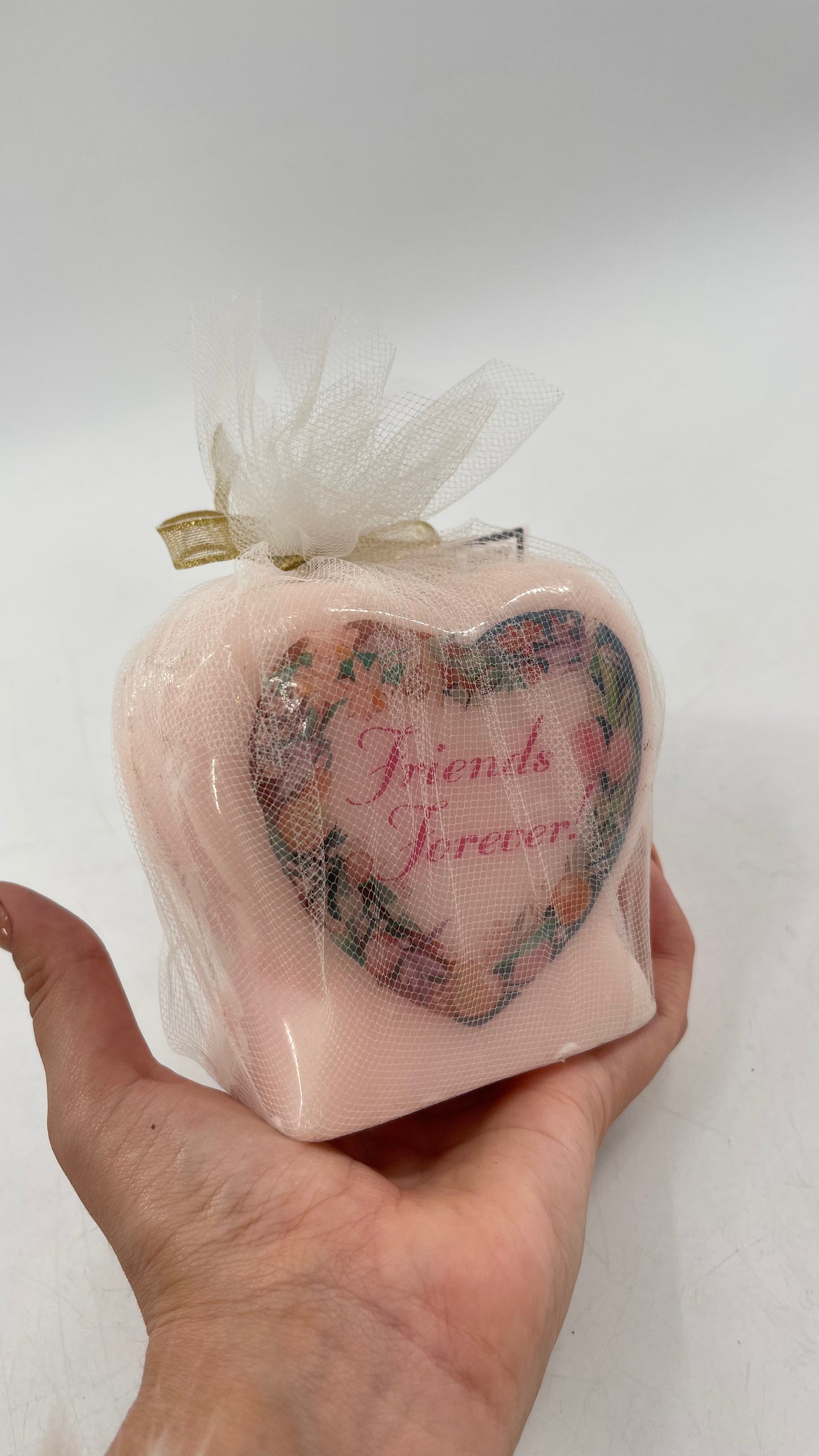Vintage Friends Forever Heart Candle