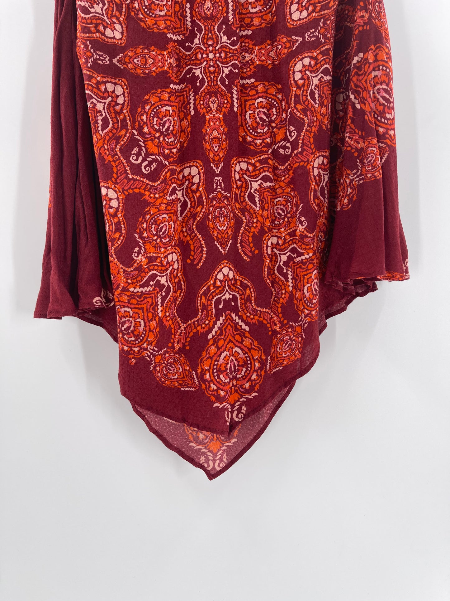 Free People Intimately Floral Red Sleeveless Spaghetti Straps Backless Mini Dress (Size L)