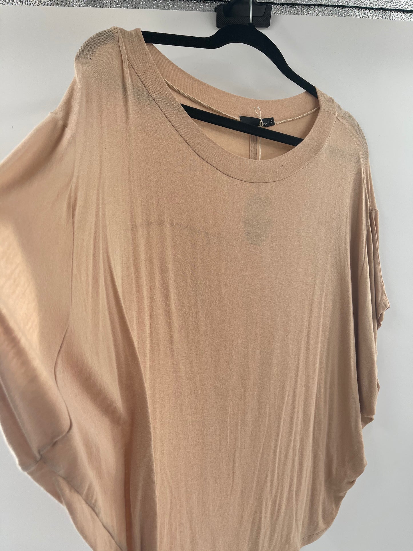Morela Drop Shoulder Oversized Nude T (S)