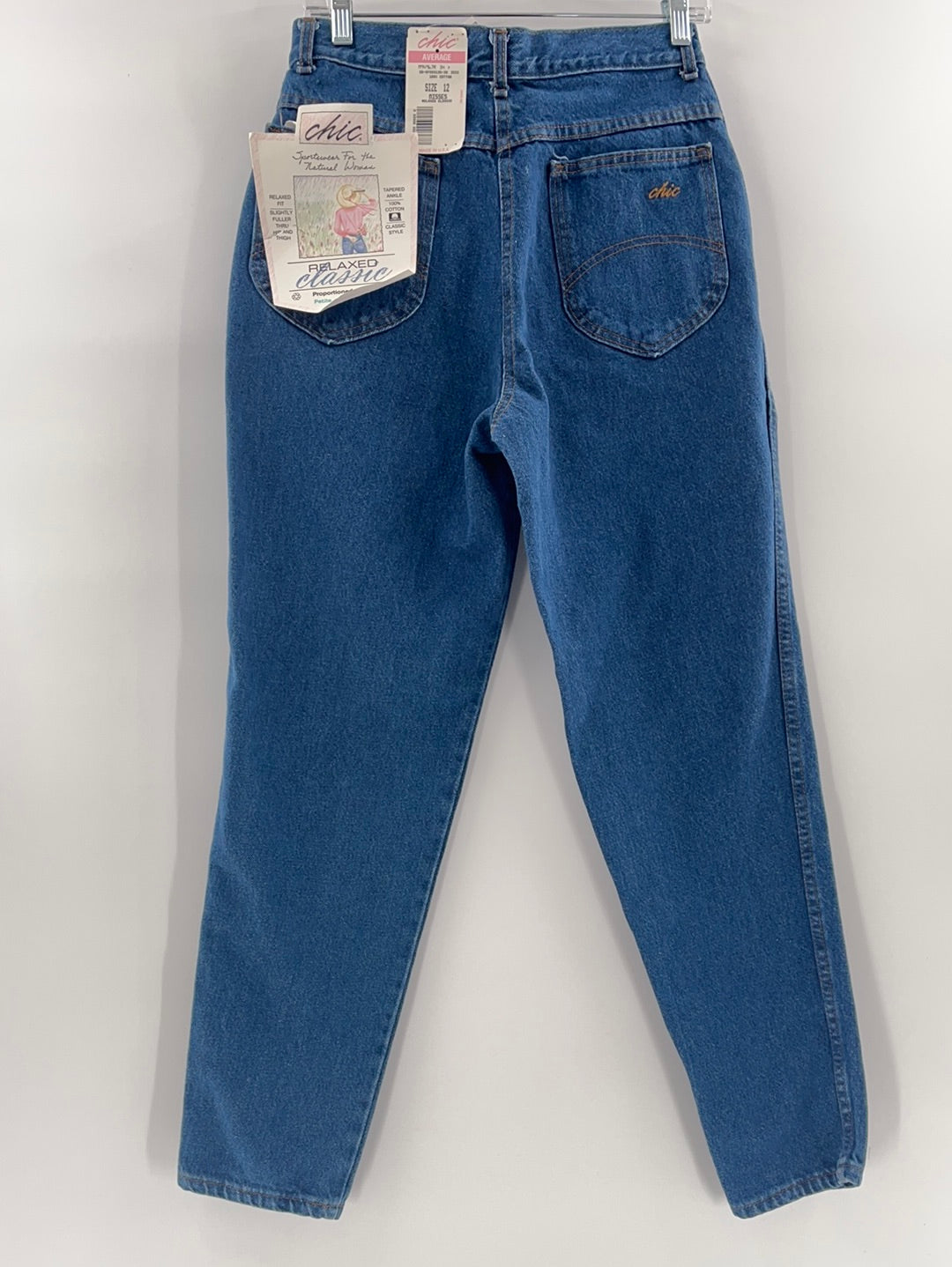 Chic Vintage High Waisted Mom Jeans (Size 12)