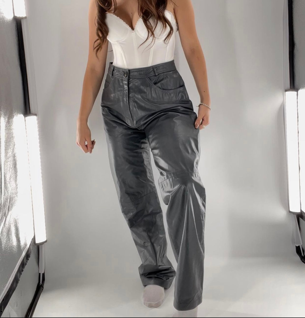 Jordache 1980’s Grey Faux Leather Pants (Size 8/10)