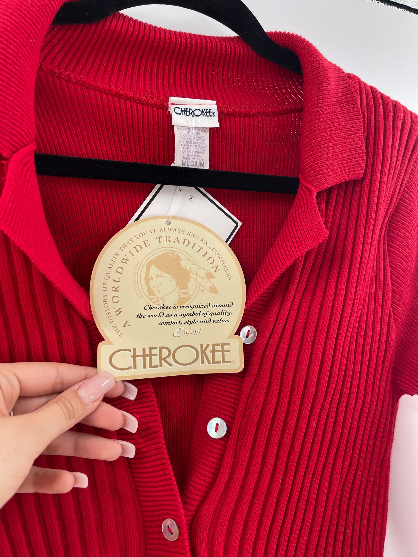 Deadstock Vintage Cherokee Ribbed, Collared, Buttoned Top (Medium)