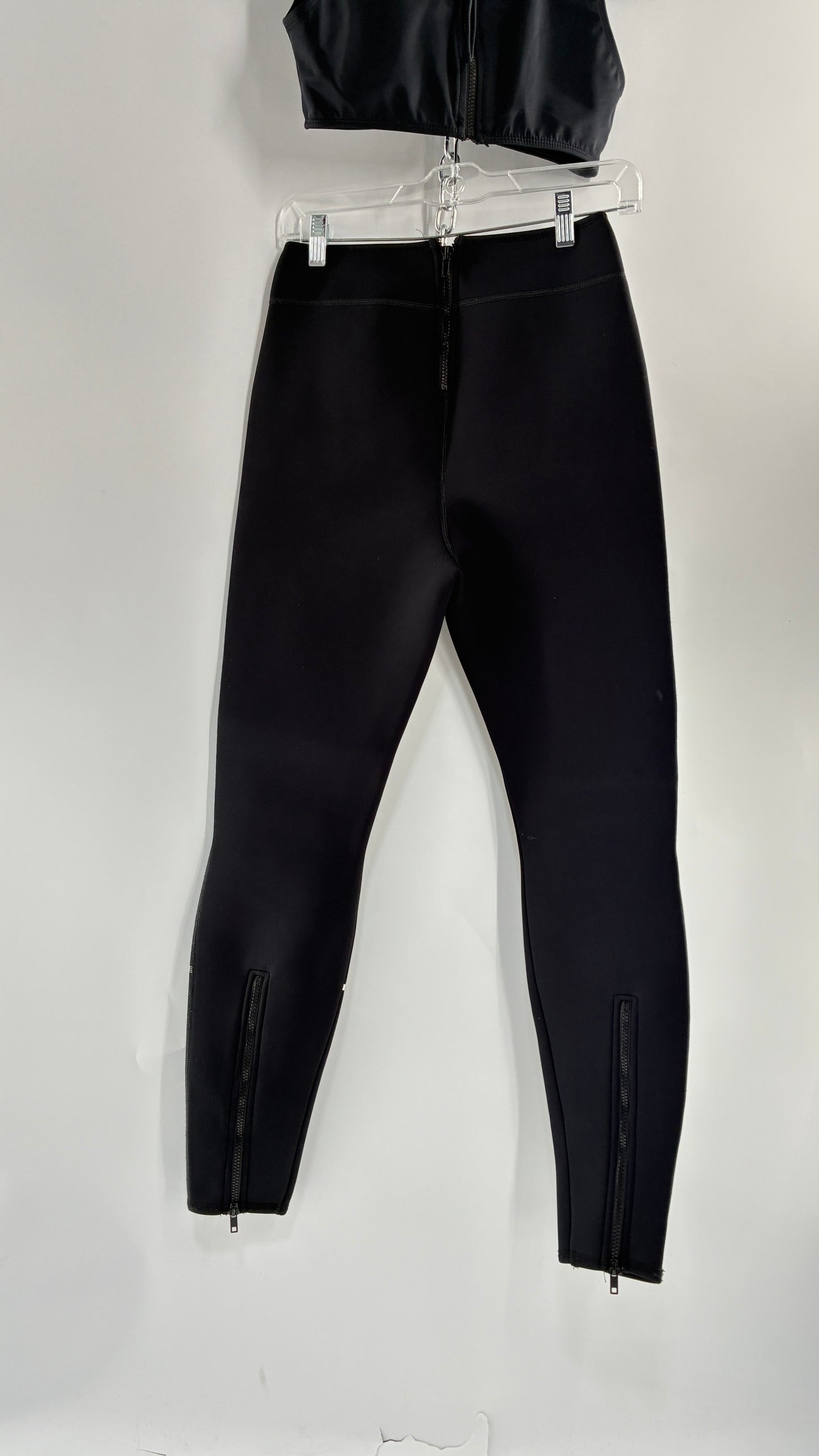 Vintage BEEN TRILL Wet Suit Set, Sports Bra and Neoprene Pants (S Top, M Bottoms)