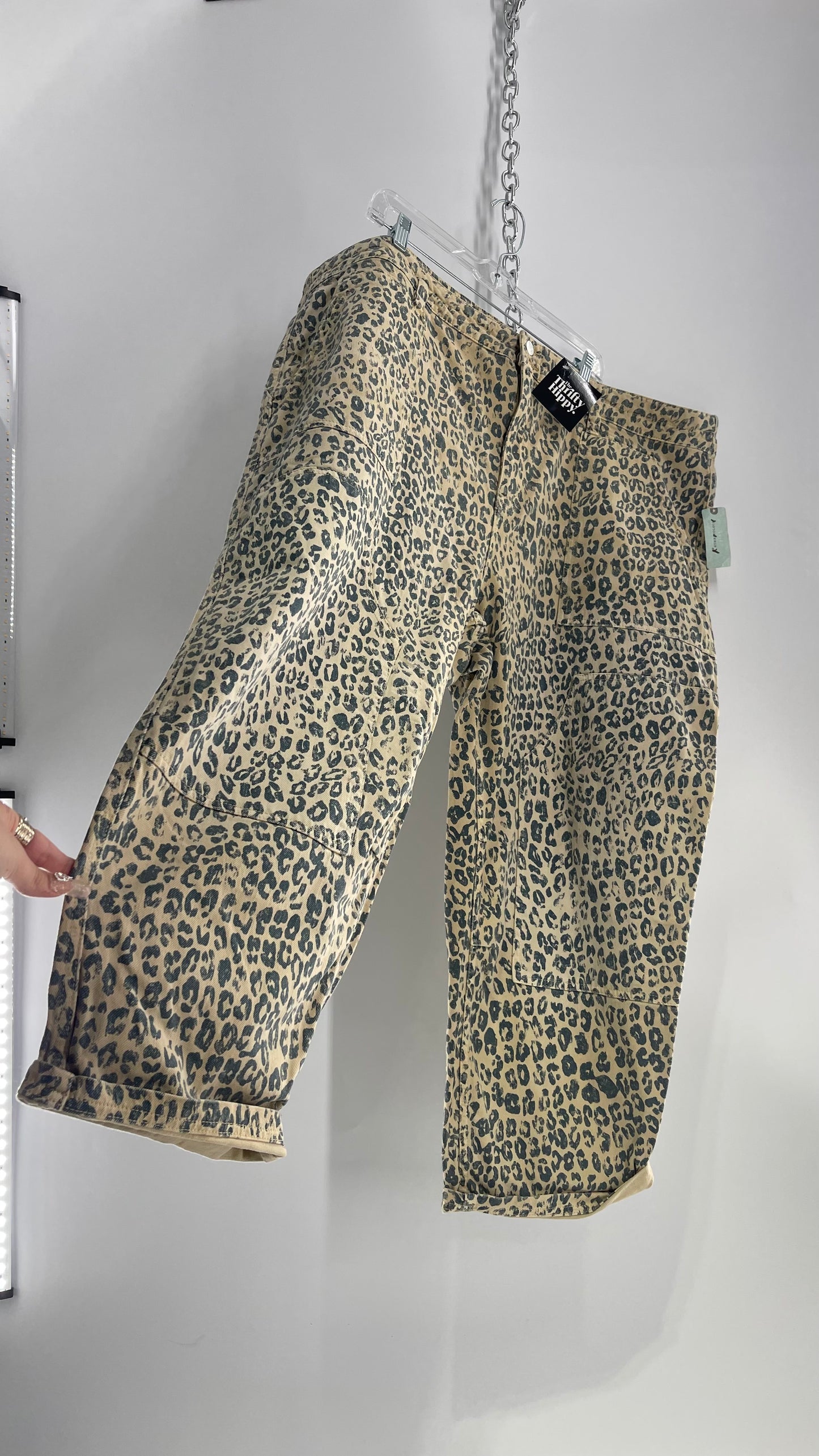 Pilcro Anthropologie Beige Blue Faded Leopard Carpenter Pant with Tags (24W)