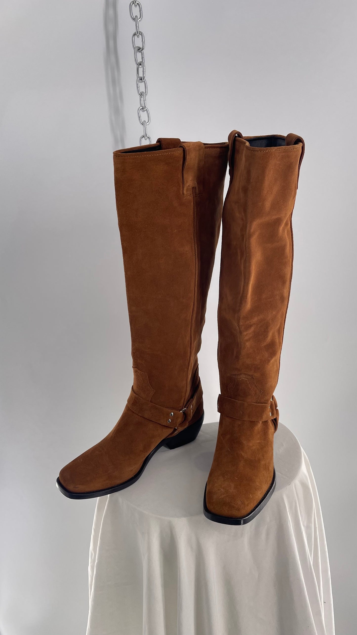 Free People Lockhardt Harness Thick Suede Leather Square Toe Knee High Boot (37)