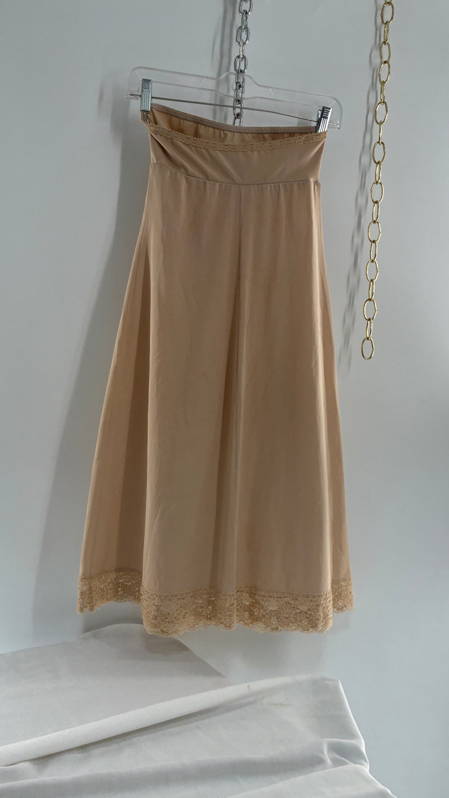Vintage FORMFIT ROGERS Nude Slip Dress with Lace Trim (9/10)