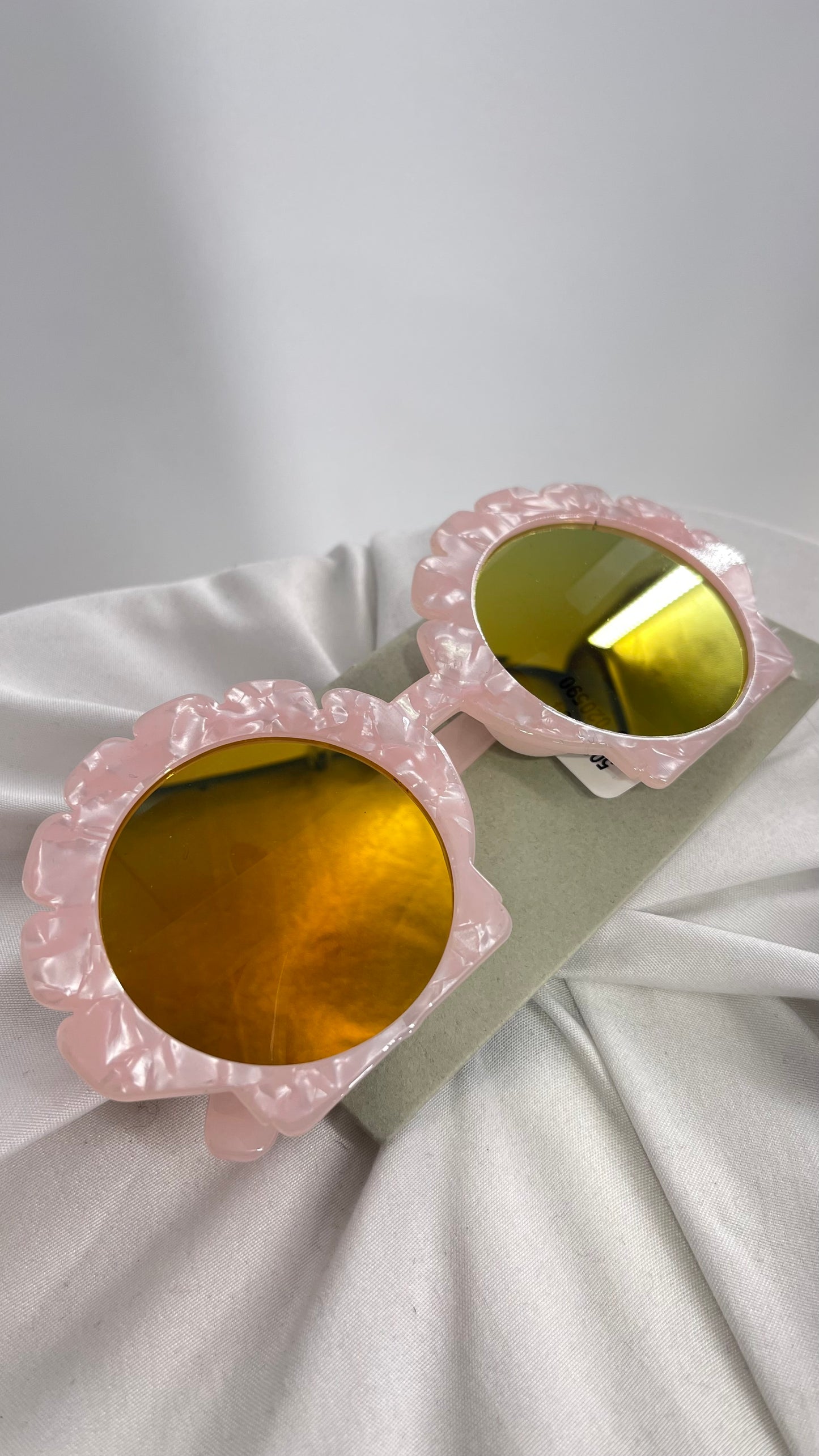 Urban Outfitters Seashell Sunnies