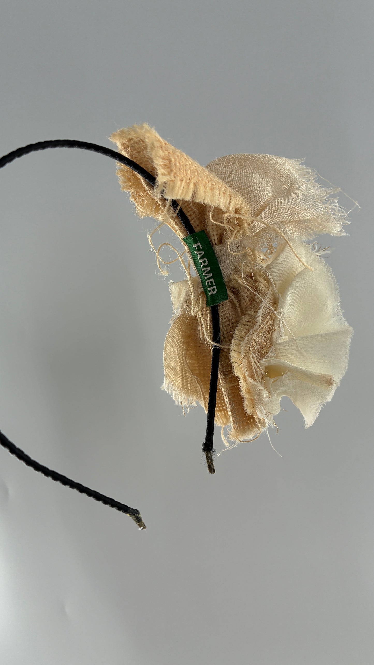 Vintage FARMER Handmade Discrete Headband with Oversized Beige Gold Bow Appliqué