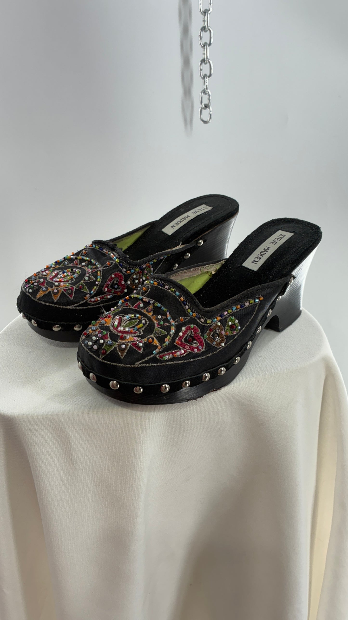 Vintage 1990s STEVE MADDEN Black Wooden Heel Clogs with Embroidered and Beaded Design (7.5)