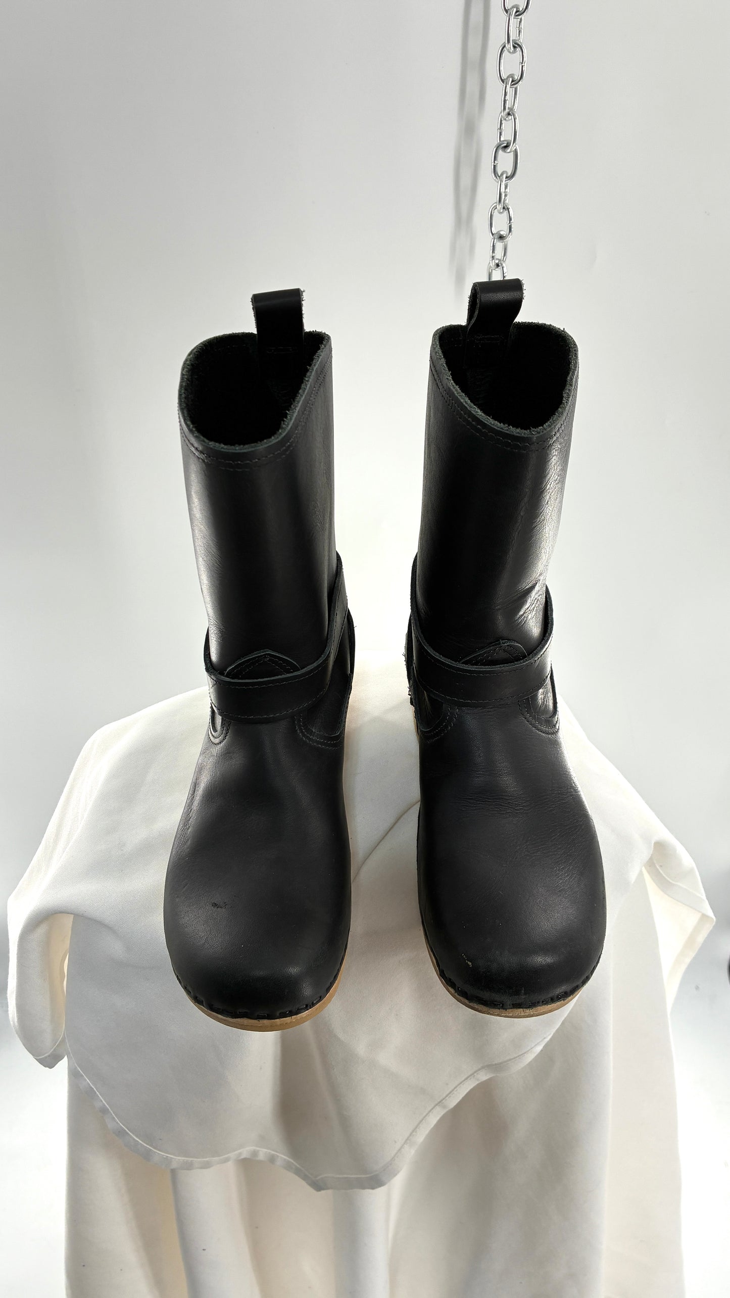 Vintage SVEN Swedish Thick Leather Black Clog Boots with Wooden Sole (38)