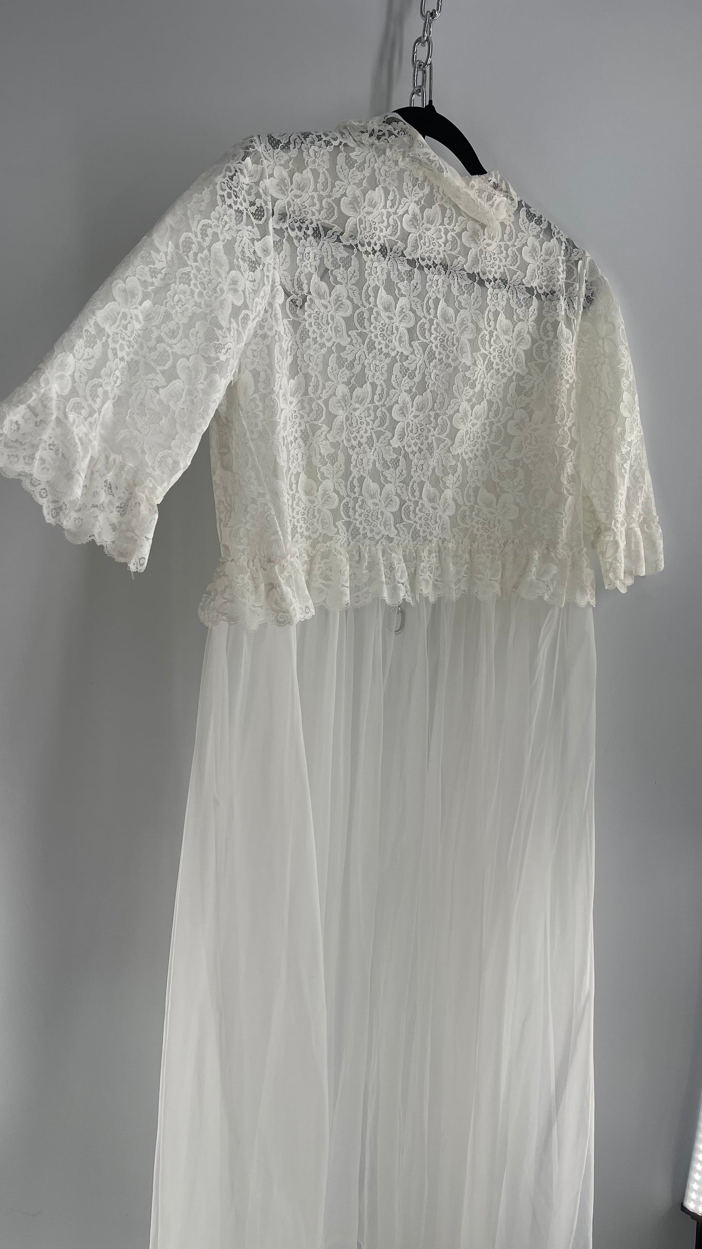 Vintage LISETTE 1960s White Lace Sheer Overdress (38)