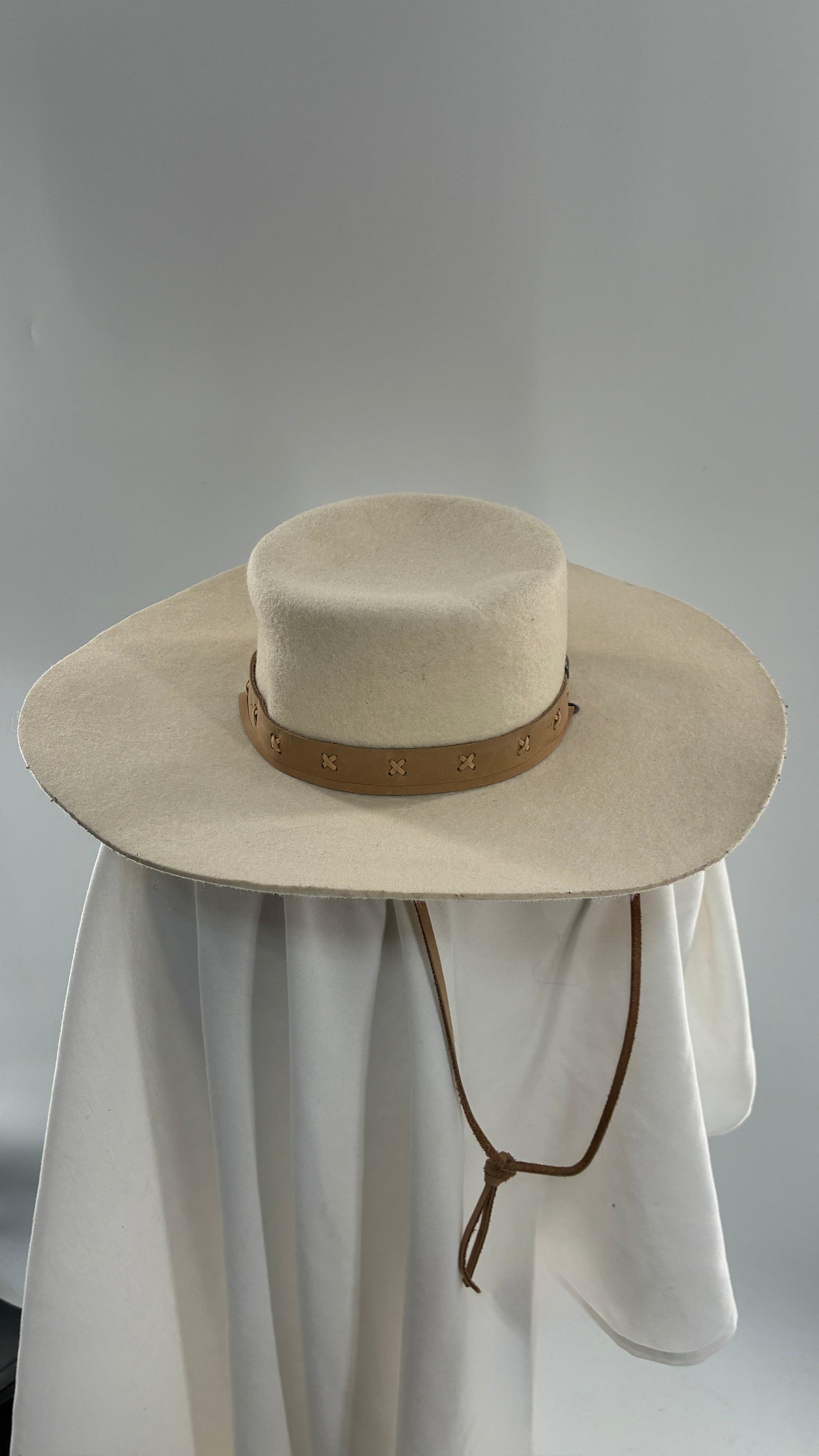 Vintage BRIXTON Off White Wide Brim Hat