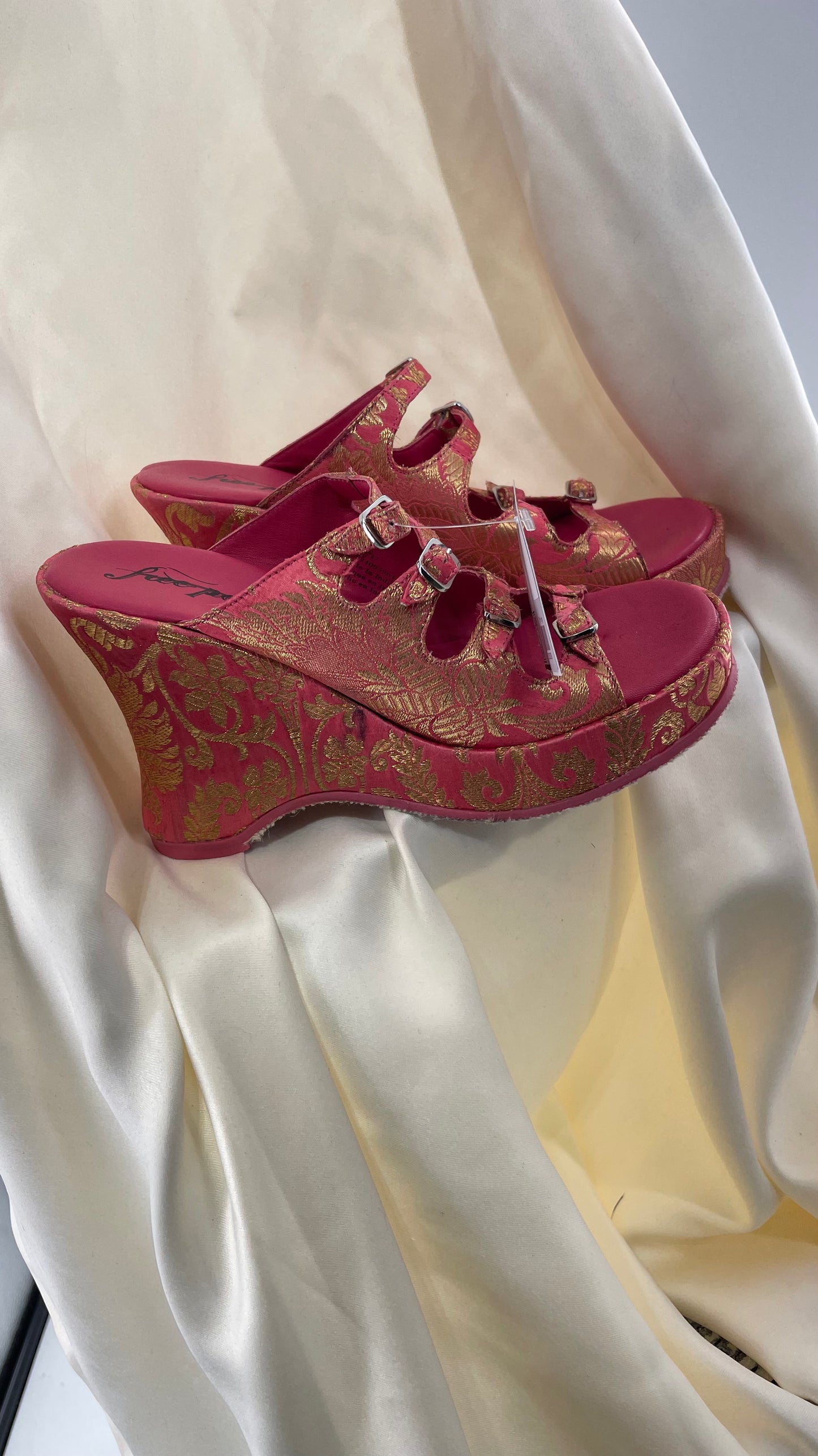 Free People Hot Pink Hoffman Buckle Front Wedge Heels with Satin Gold Paisley/Brocade Pattern (37)