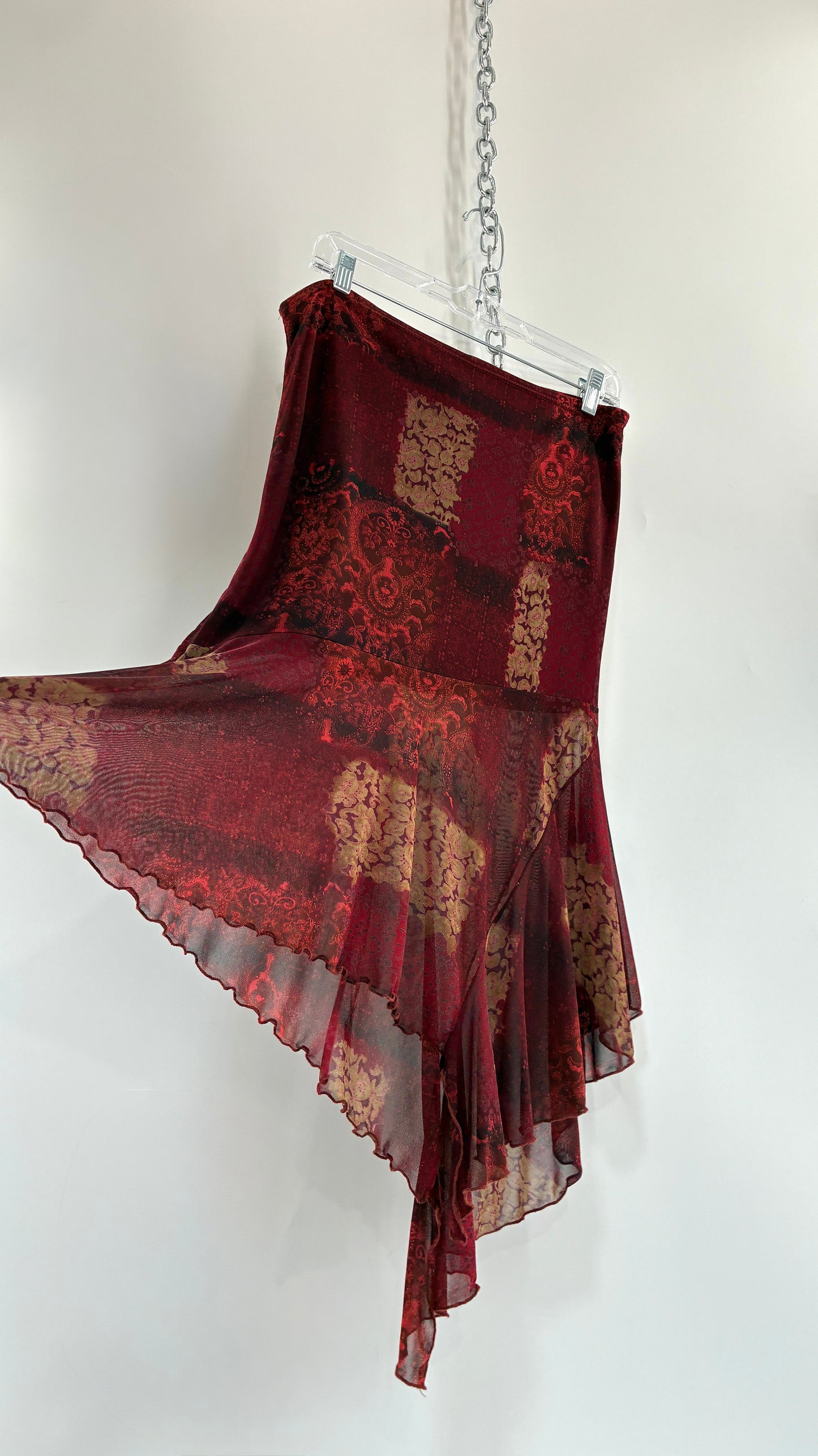 Vintage WET SEAL Maroon Graphic Handkerchief Hem Skirt (Small)