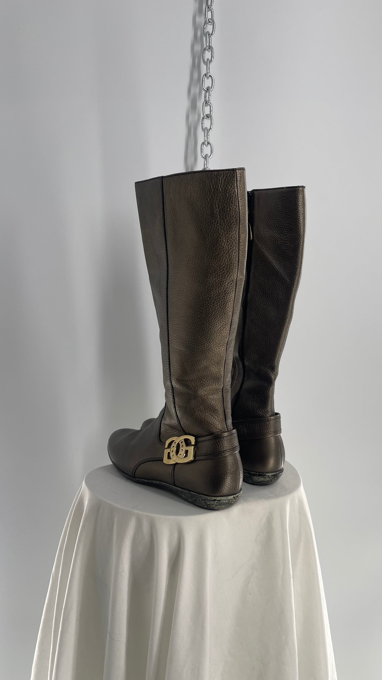 Vintage GUESS Metallic Bronze/Pewter Silver Leather Boots with Logo Buckle (36)