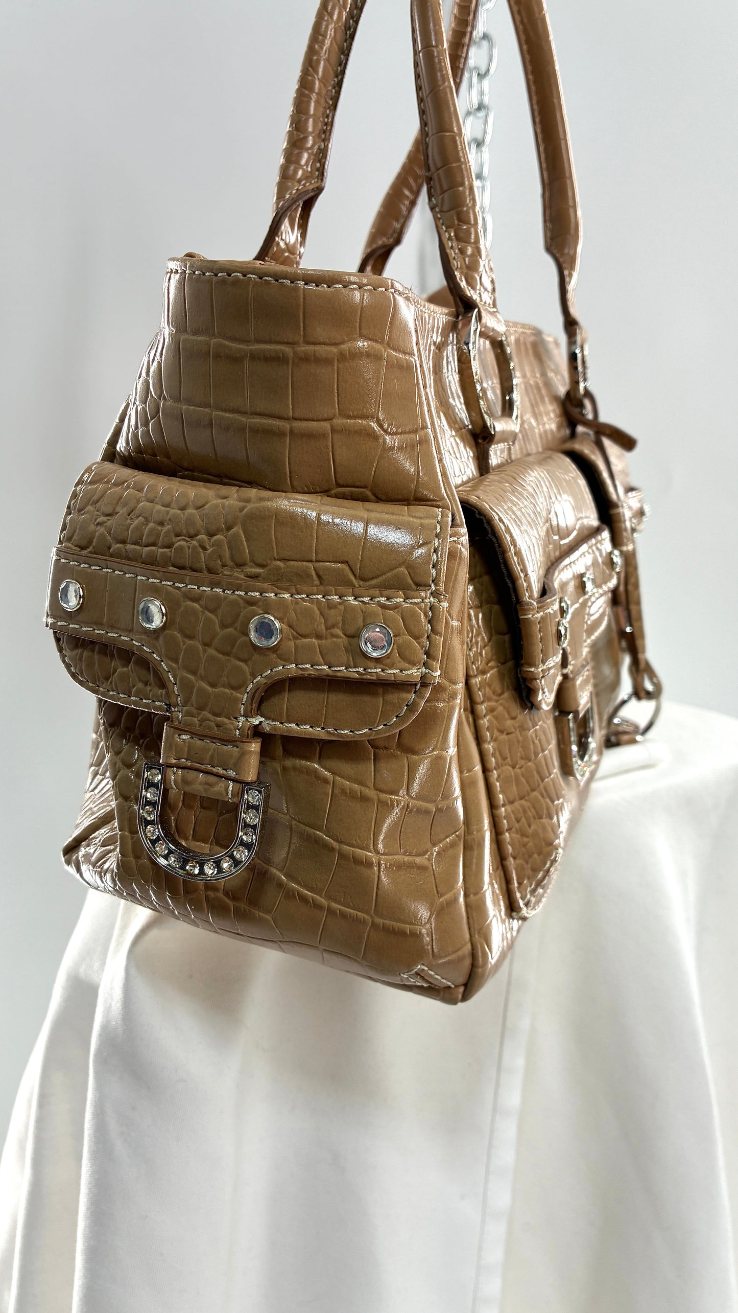 Vintage VALERIE STEVENS Crocodile Embossed Tan Shoulder Bag with Rhinestones and Heart Charm