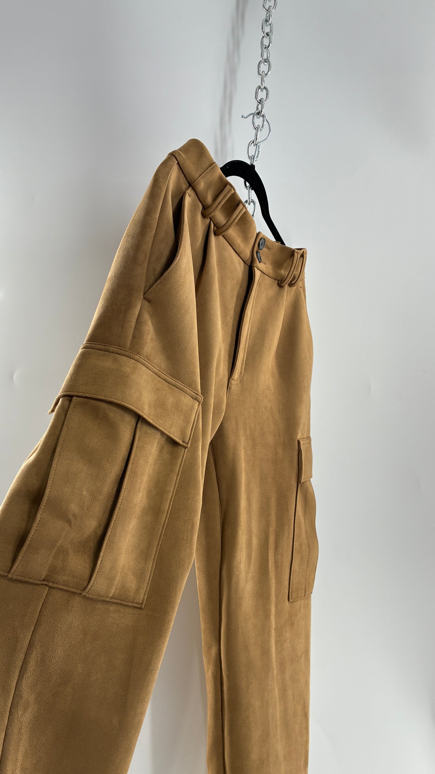 BANANA REPUBLIC Ultra Thick Baggy Vegan Suede Comfy Cargos (4)