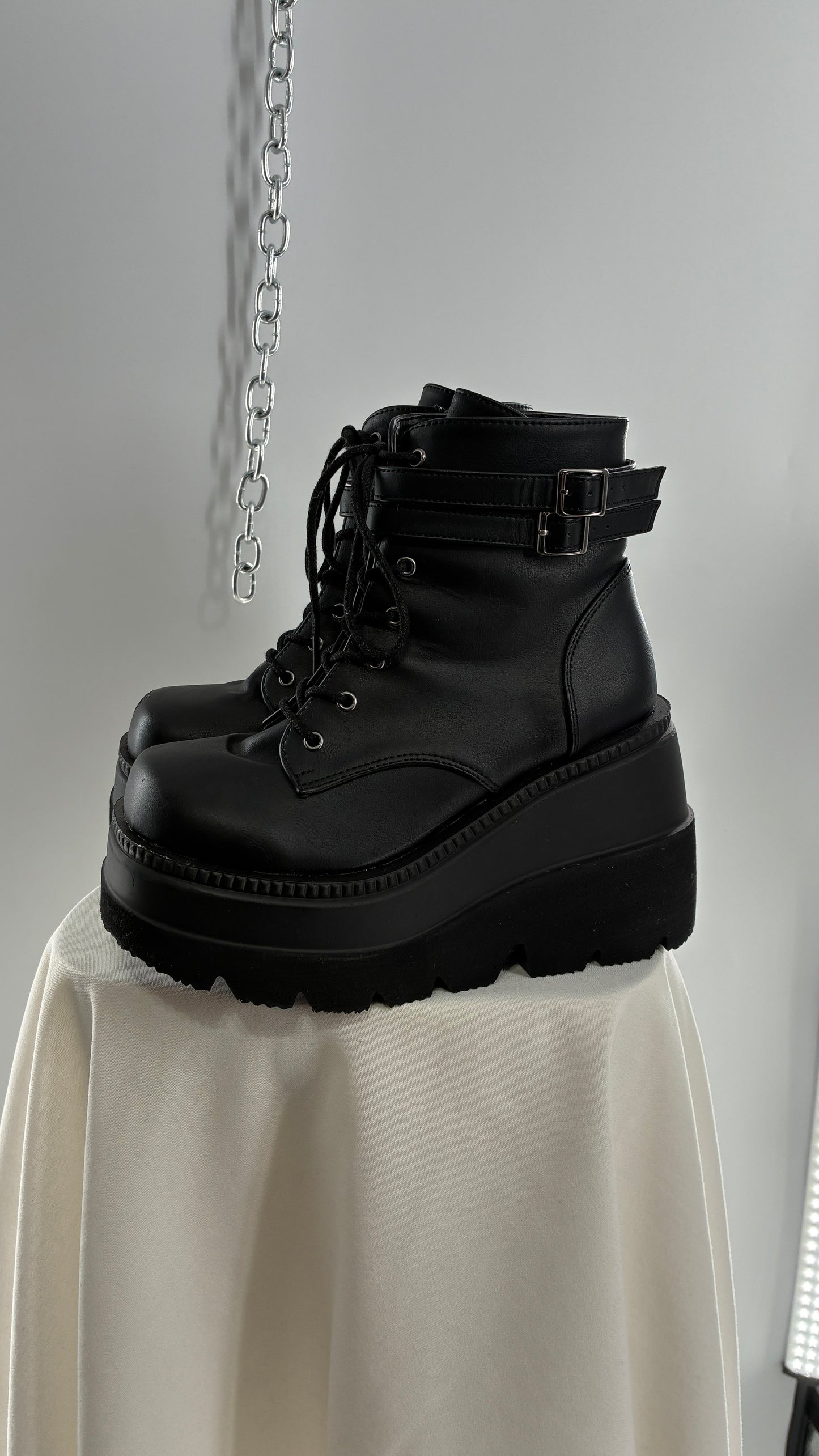 DEMONIA Shaker-52 Black Platform Wedge Combat Boots  (9)