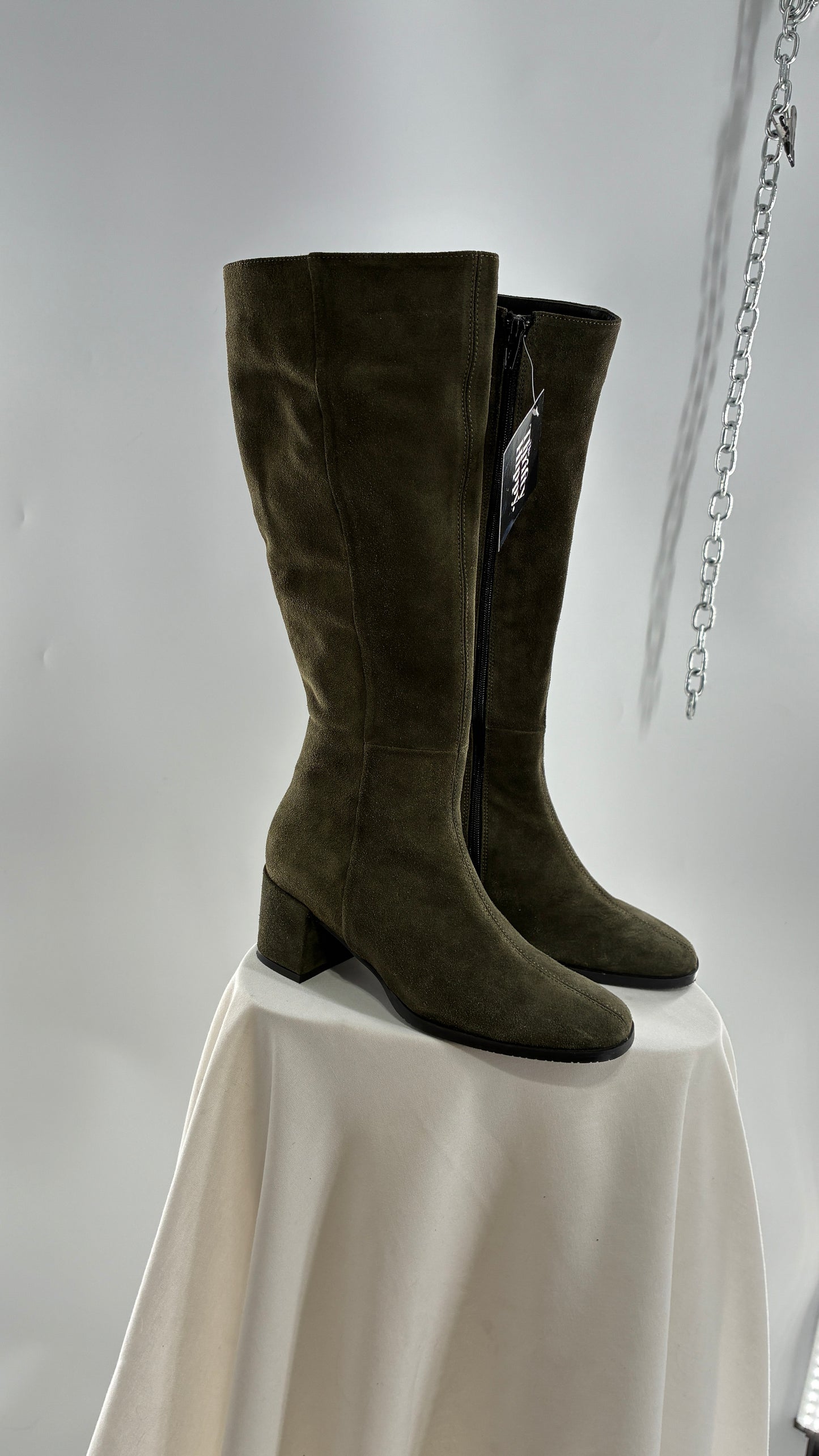 Vintage ERIC MICHAEL Olive Green Suede Boots Square Toe Knee High Boots (36)