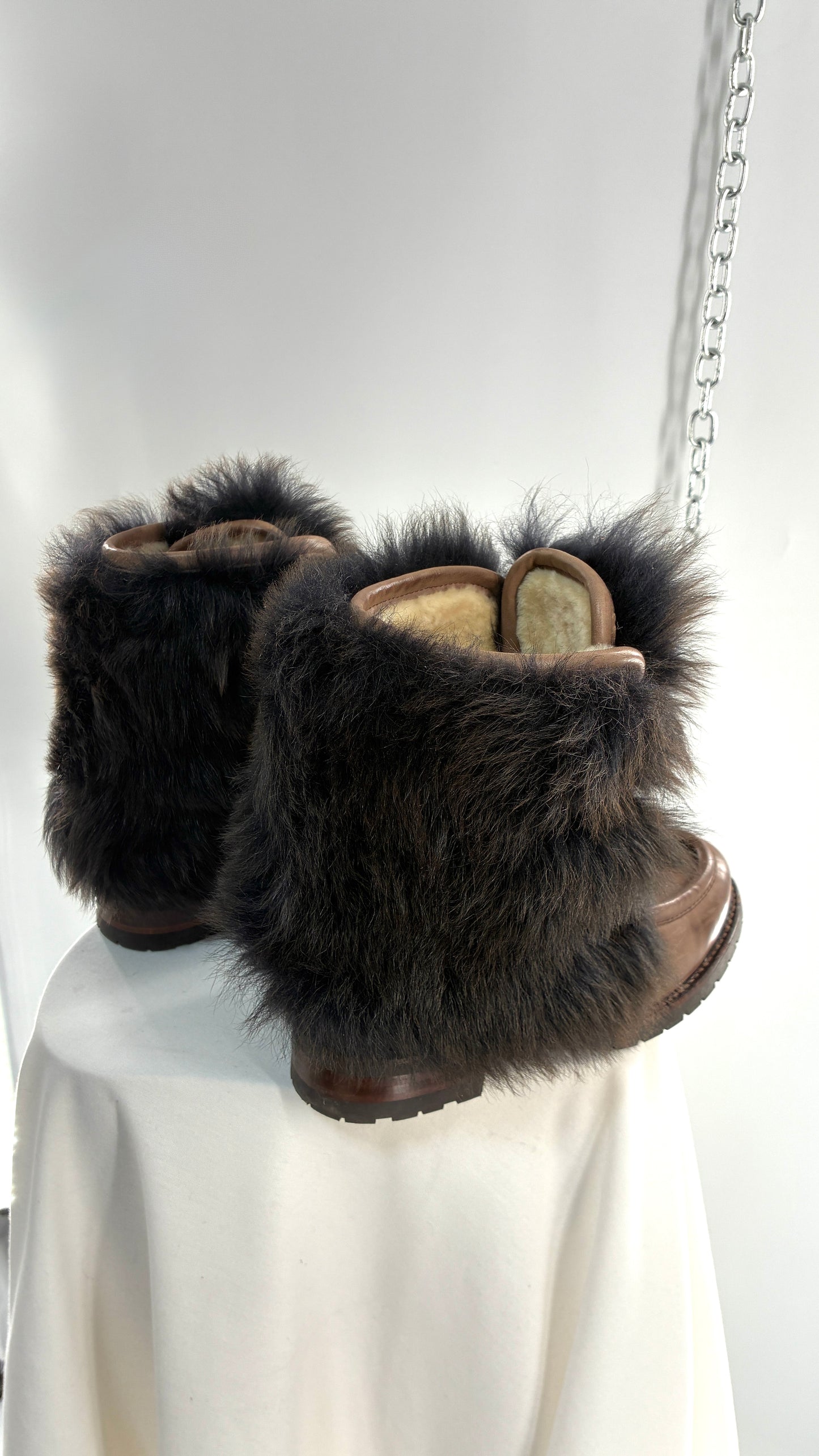 Vintage AERIN Apres Ski Brown Leather Boots with Genuine Fur and Shearling Lining (7)