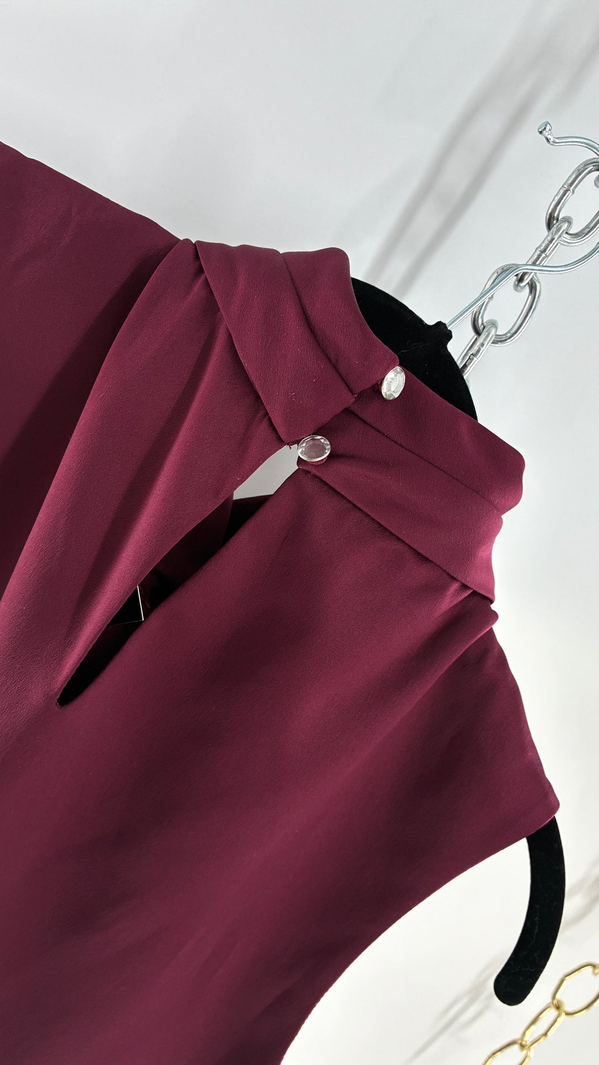 TAHARI Plum Tie Through, High Neck Tunic with Tags (Small)