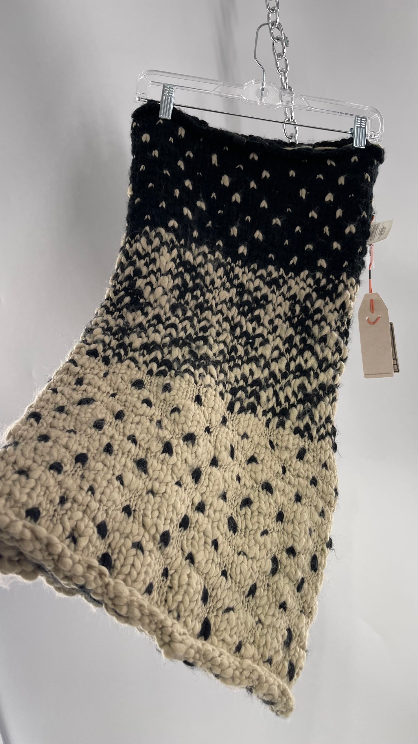 Anthropologie Bickley + Mitchell Beige and Black Heavy Chunky Knit Infinity Tube Scarf with Tags Attached