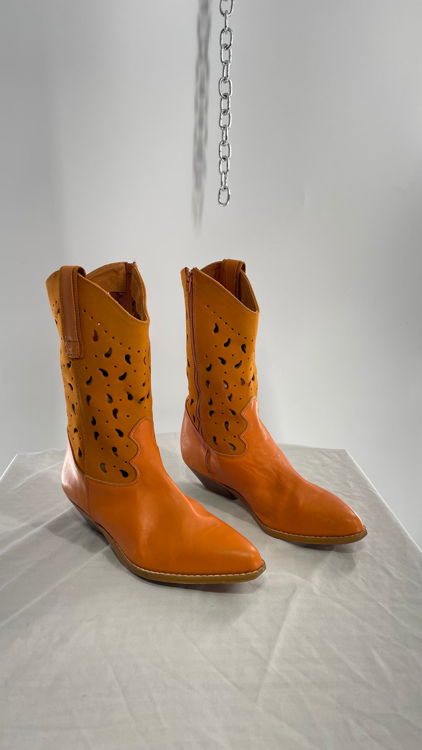 Vintage Santa Barbara Orange Leather Made in Spain Pointed Toe Cowboy Boots (8)
