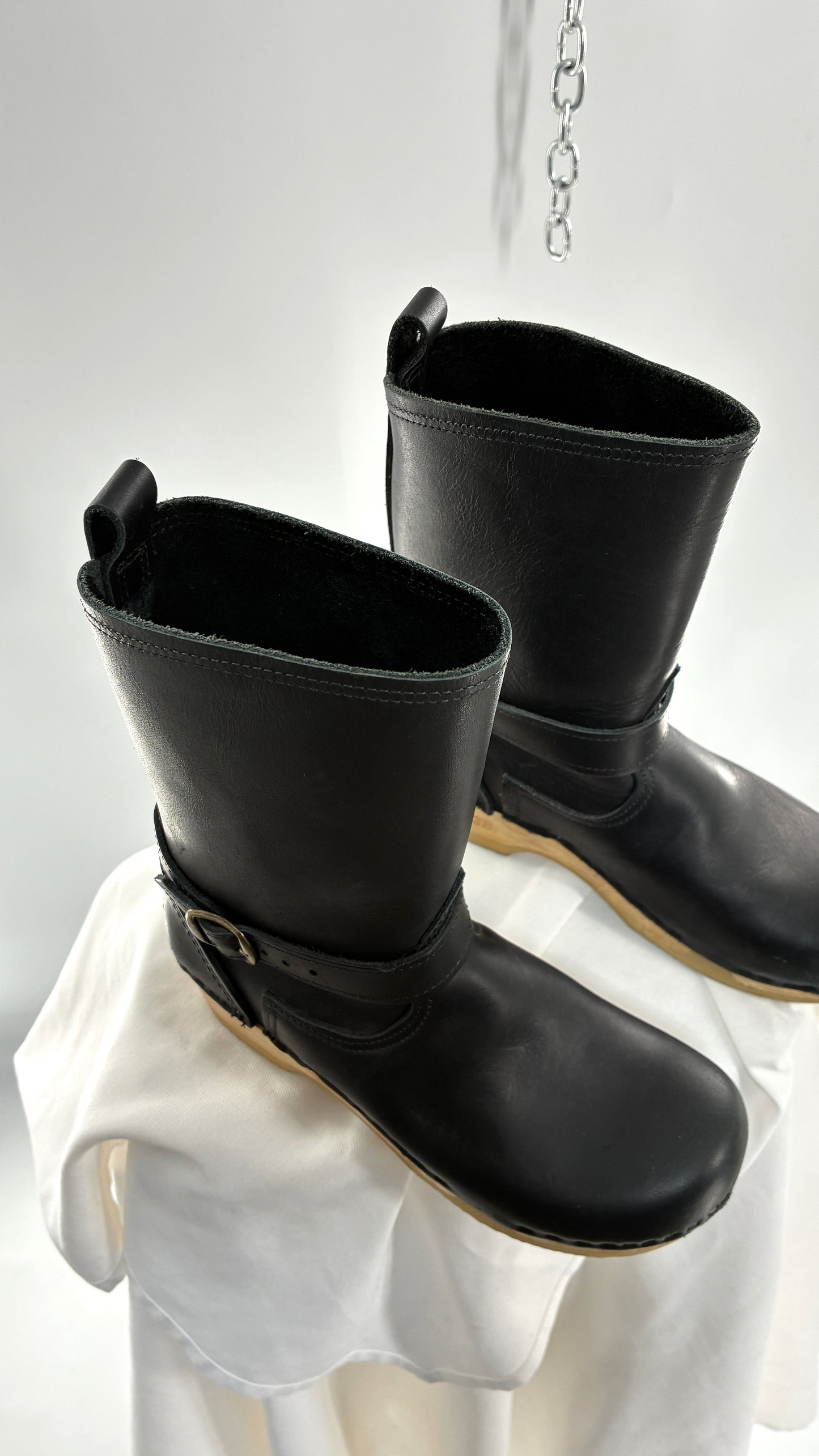 Vintage SVEN Swedish Thick Leather Black Clog Boots with Wooden Sole (38)