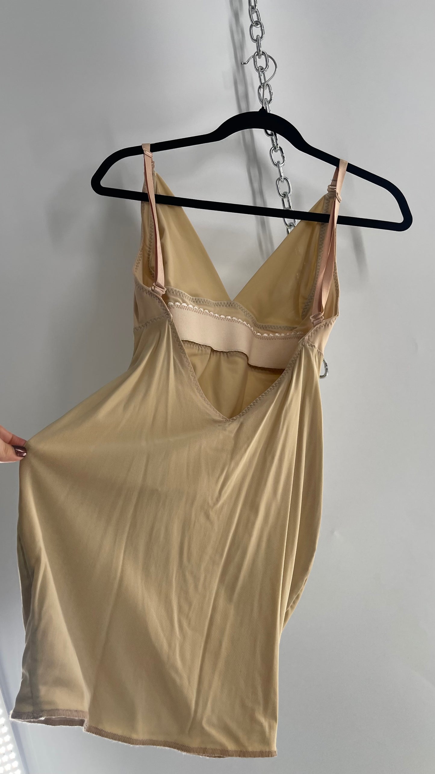 Yummie Beige Two Faced Tech Control Shapewear Mini (Large)