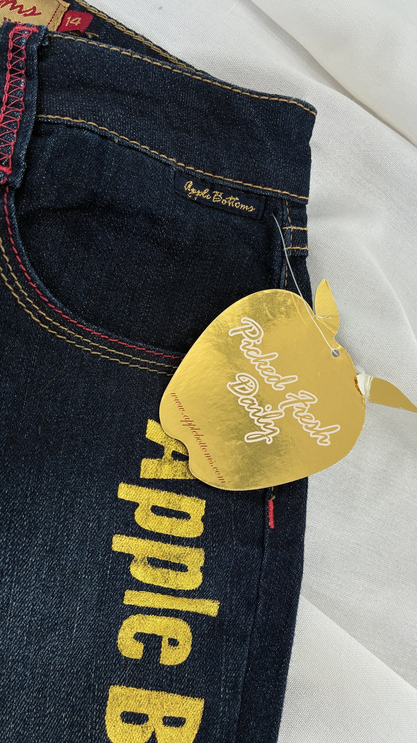 Deadstock Vintage APPLE BOTTOM JEANS Bermuda Shorts (14 Juniors, XS/S)