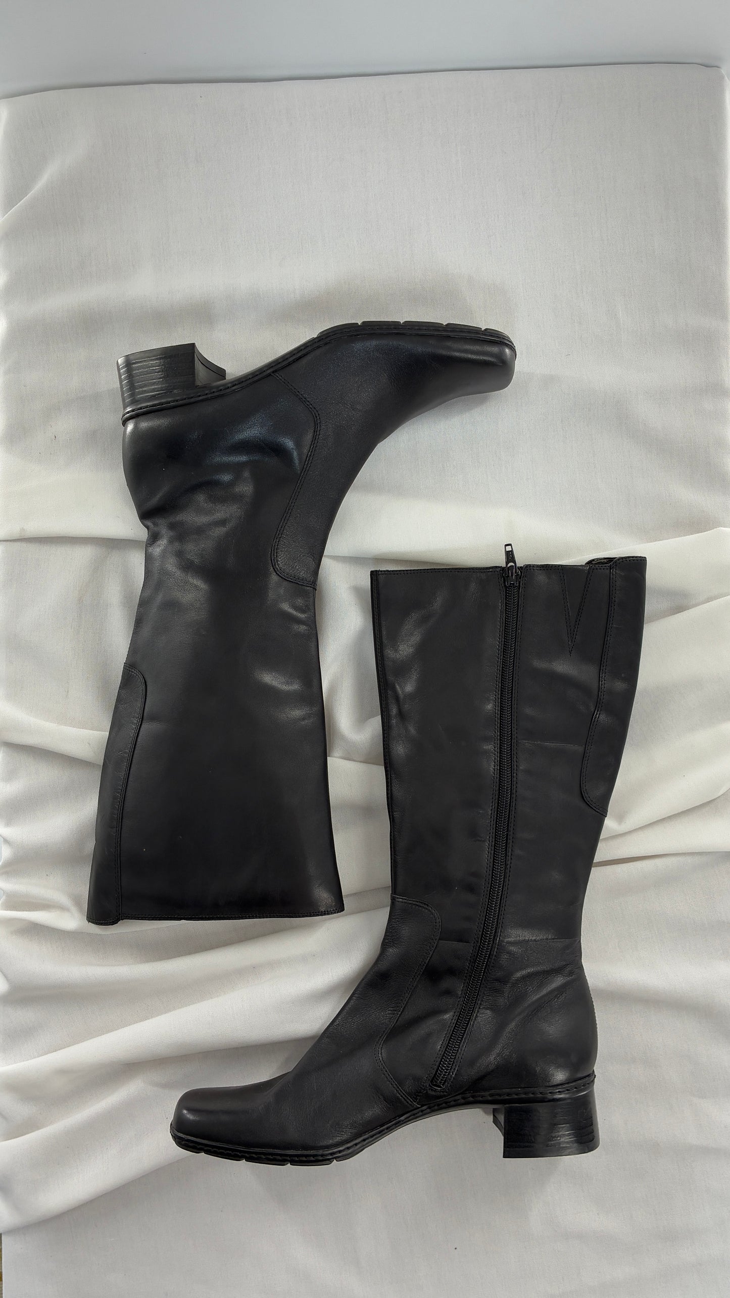 Vintage Bandolino Genuine Leather Black Square Toe Knee High Boots (9.5)