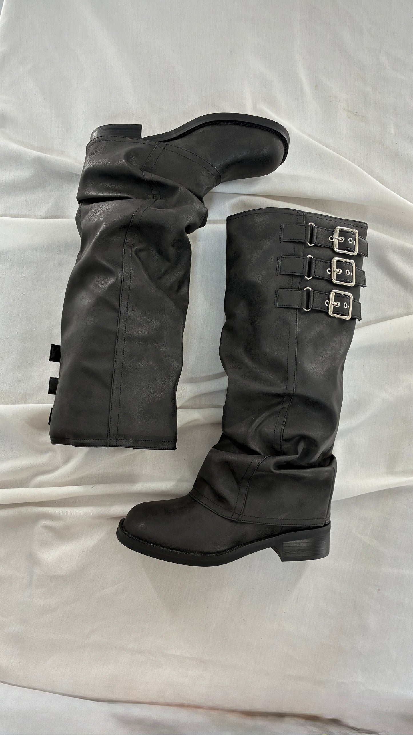 Square Toe Stacked Moto Boot (7.5)