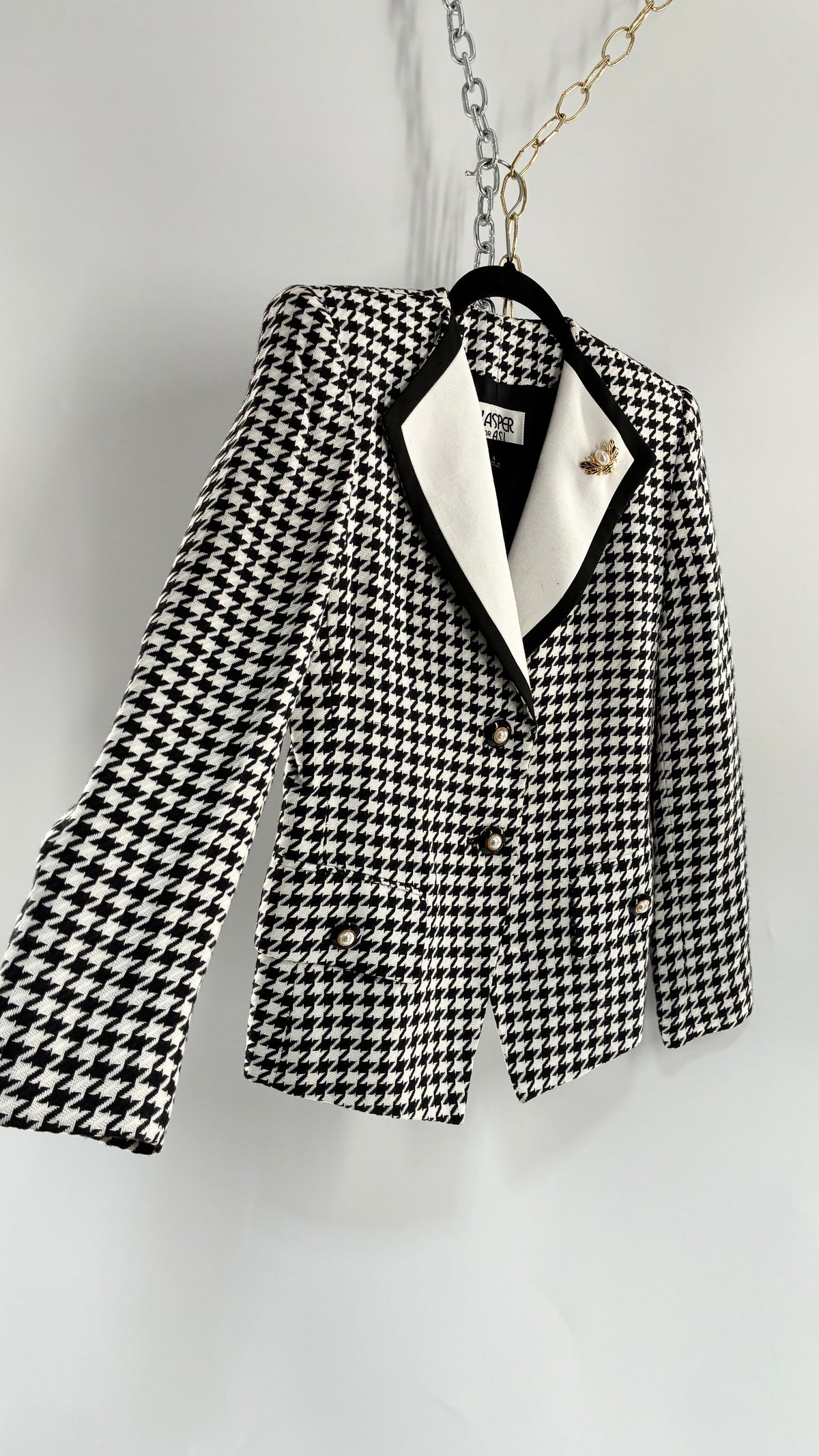 Vintage KASPER for ASL Knit Houndstooth Blazer with Gold Brooch and Pearlescent Buttons(4 Petite)