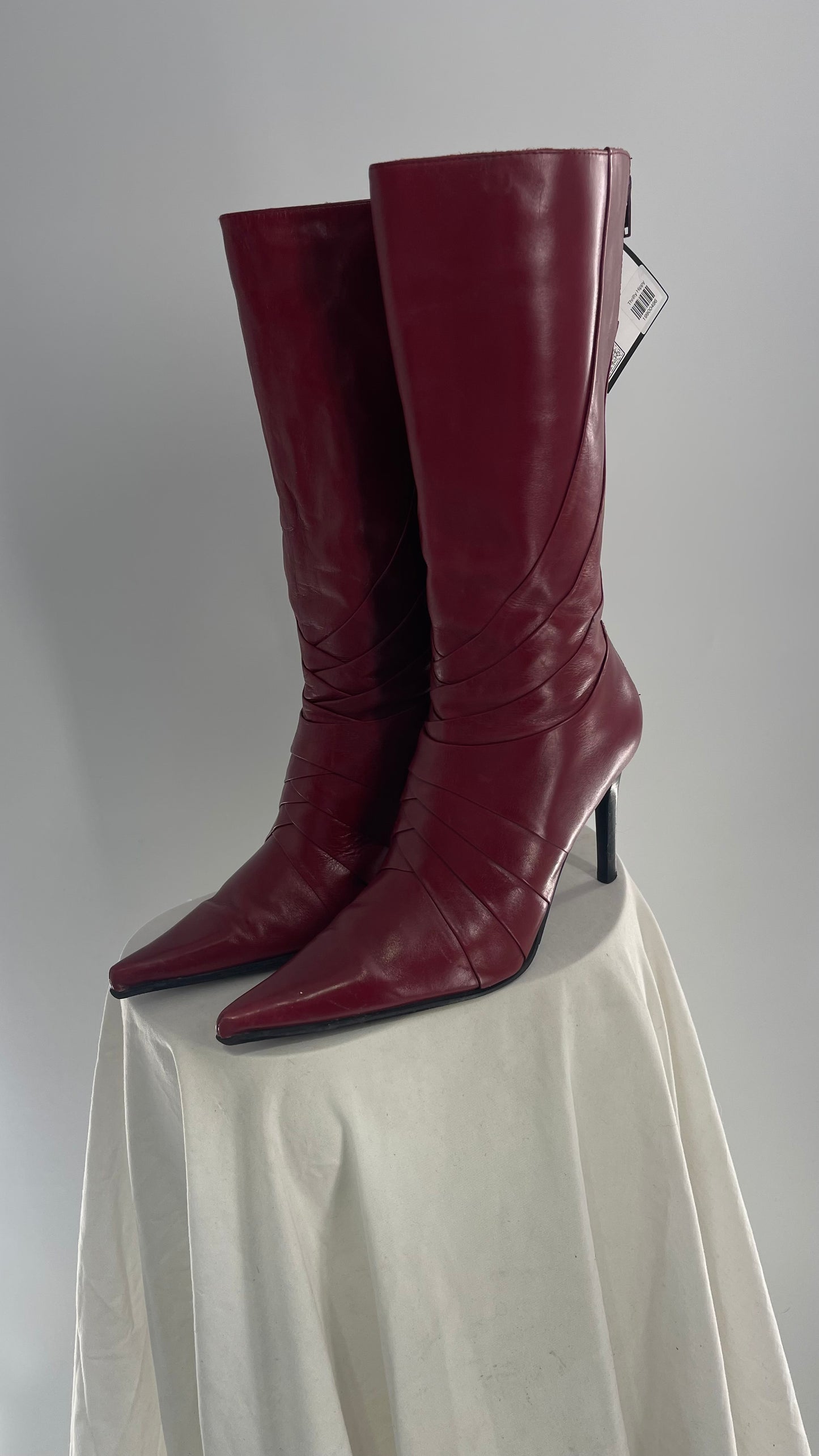 Vintage ALDO Cherry Red Pleated Pointed Toe Knee High Heeled Boots (38)