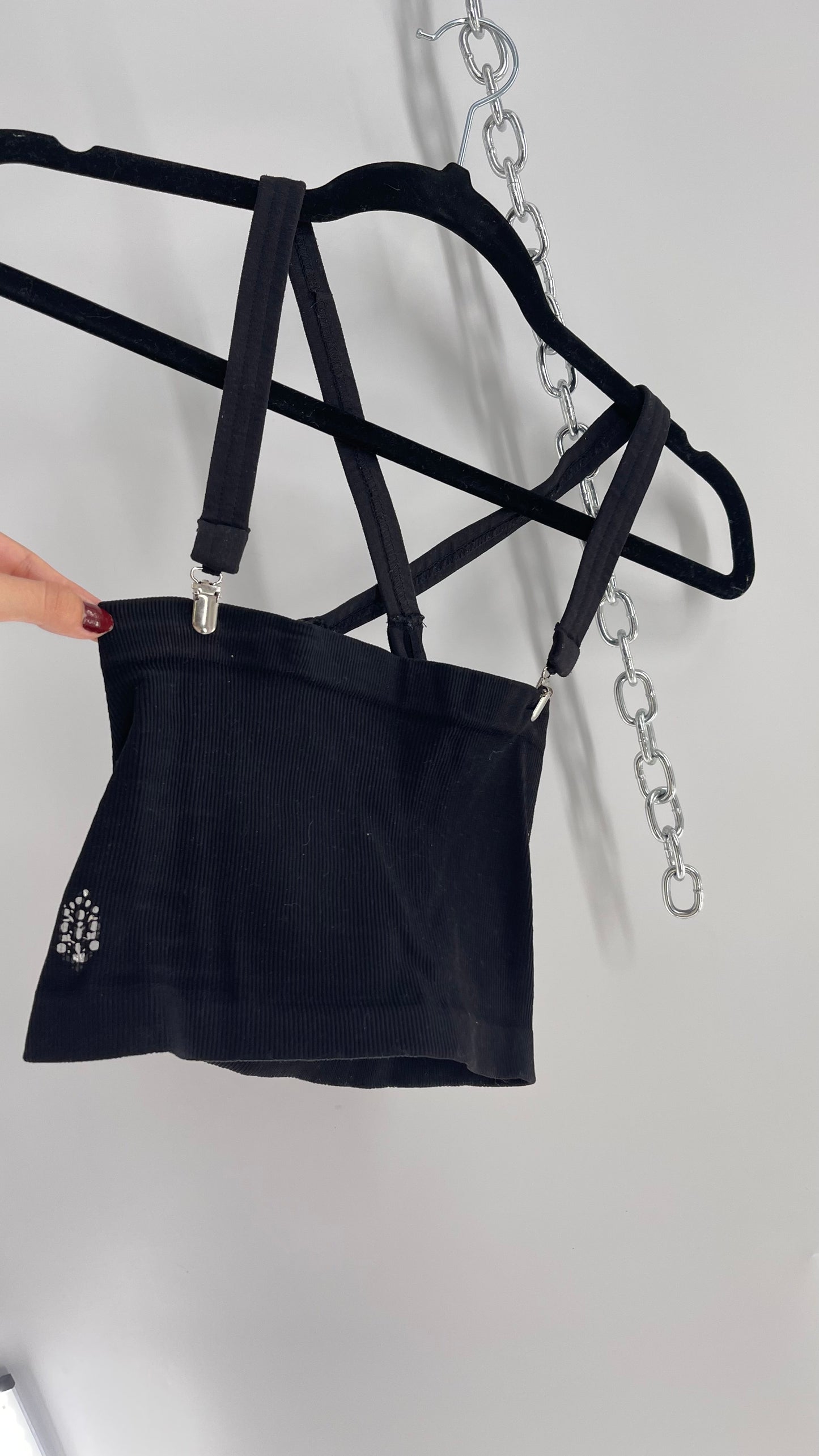 Free People Worn Black Movement Suspender Cropped Spandex Thick Tank (XS)