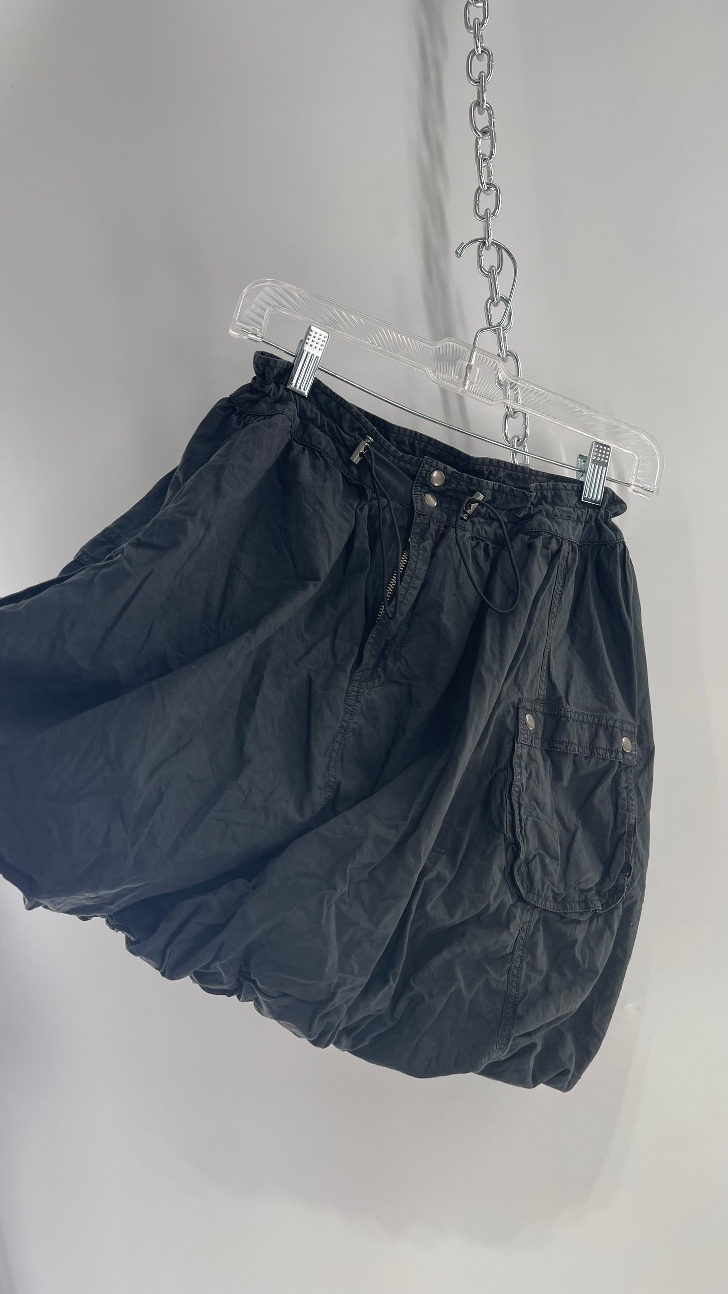 Pilcro Anthropologie Black Cargo Skirt with Drawstring Waist and Bubble Hem (4)