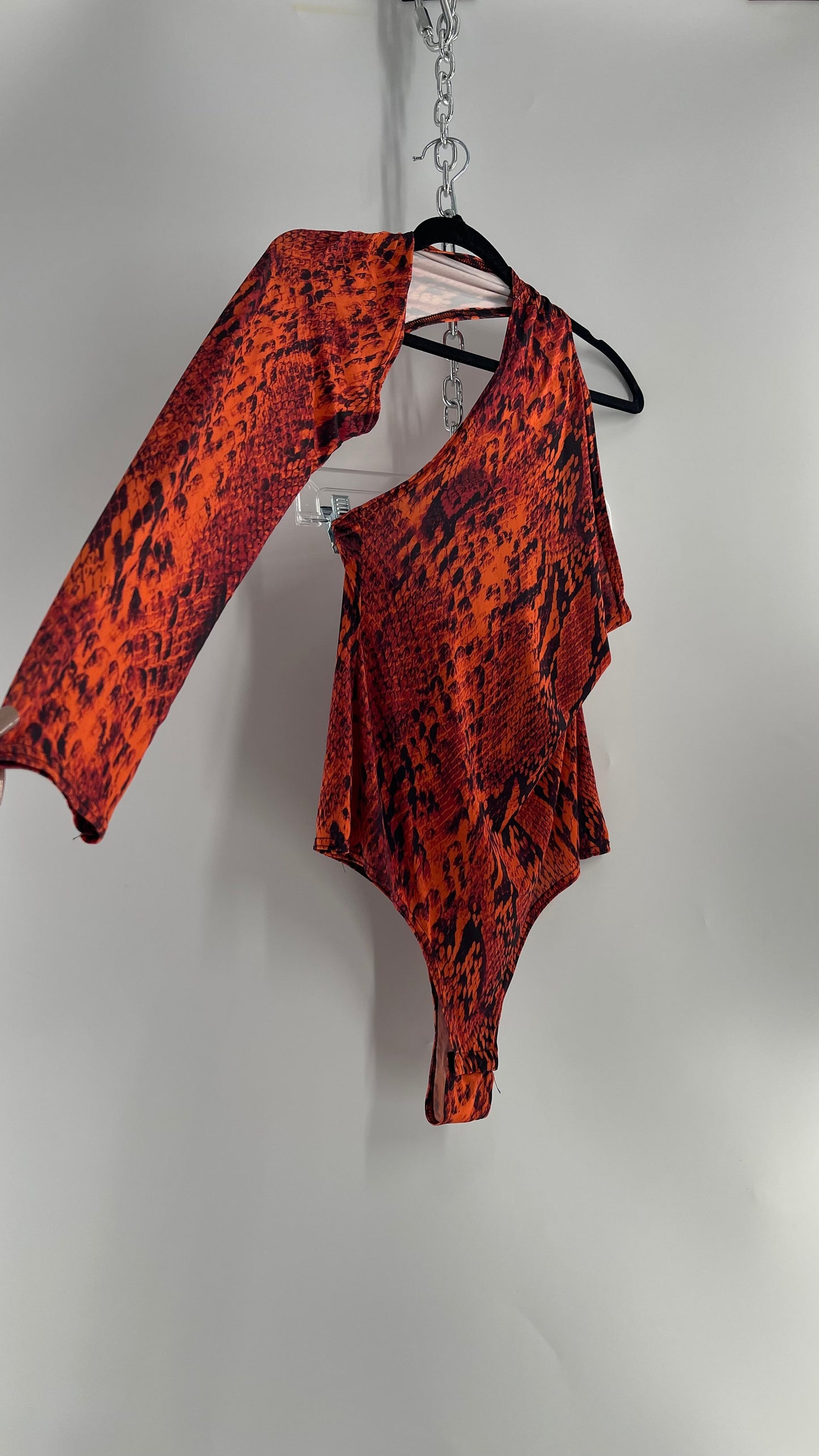 Pretty Little Thing Orange Snake Print Wrap Around Single Sleeve Bodysuit with Tags Attached(12)