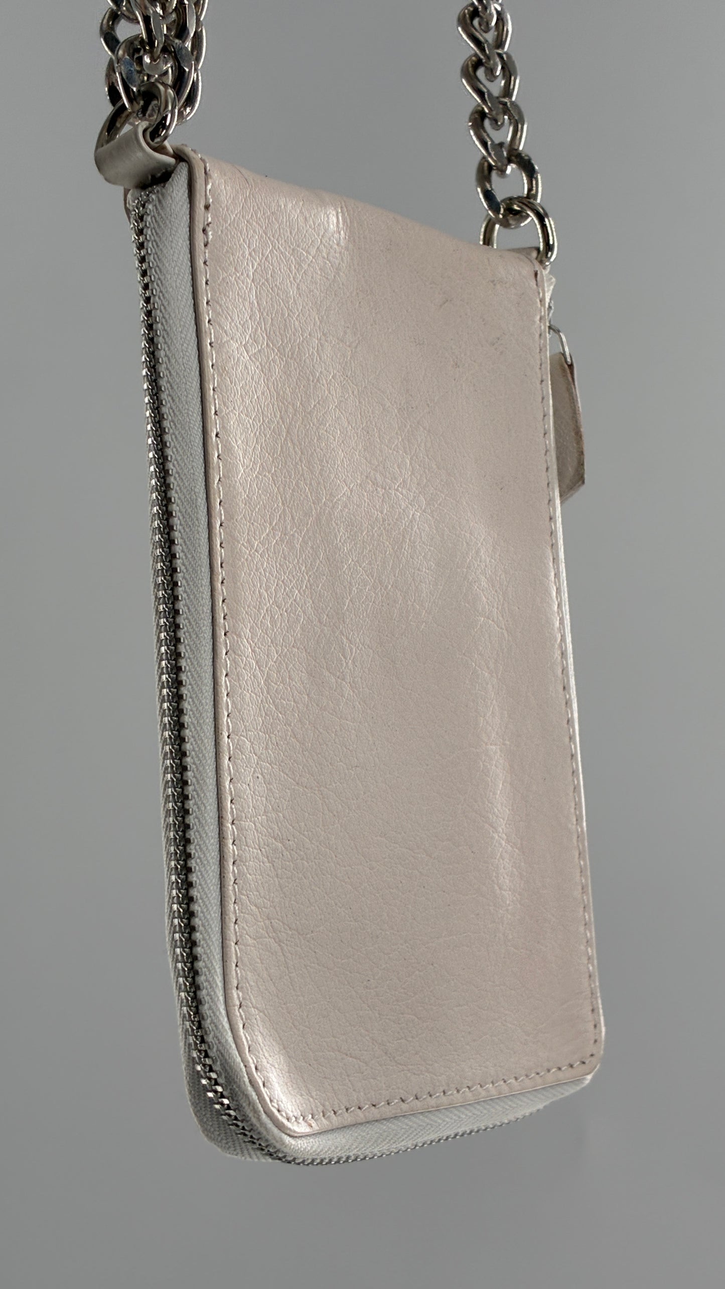 Free People Off White Leather Phone Purse with Heavy Metal Chain Strap