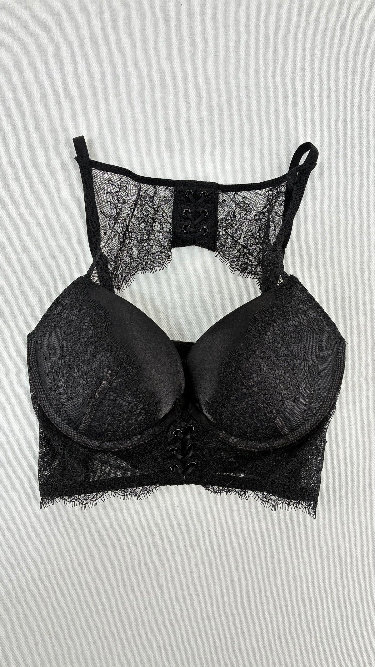 Vintage VICTORIA’S SECRET Black Push Up Bralette with Lace Neckline (32C)