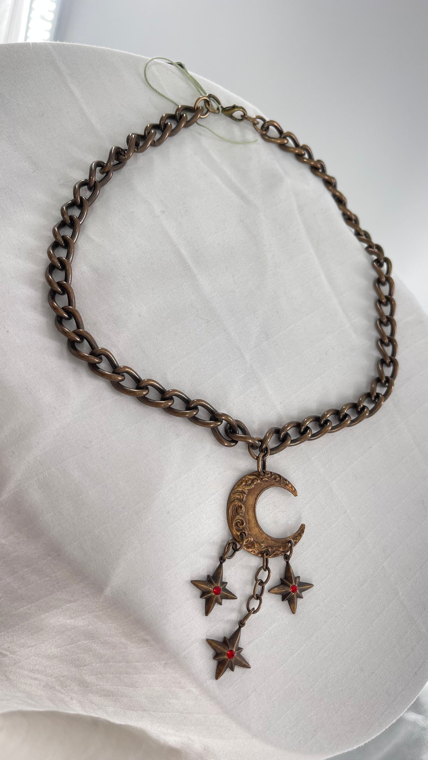 Scarlet Moon Heavy Chain Necklace