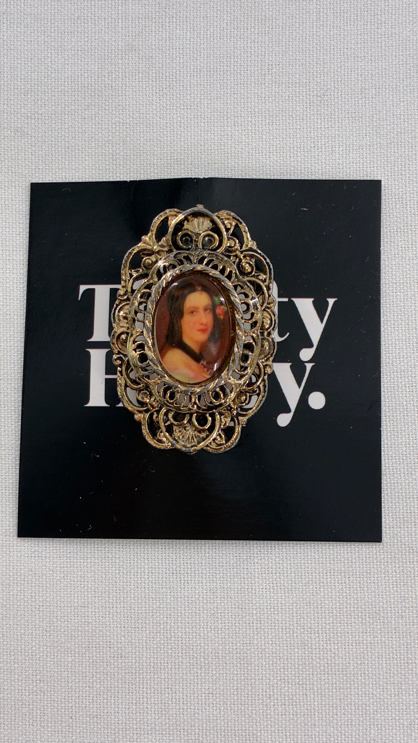 Vintage Victorian Brooch with Engraved Gold Photo/Portrait Frame
