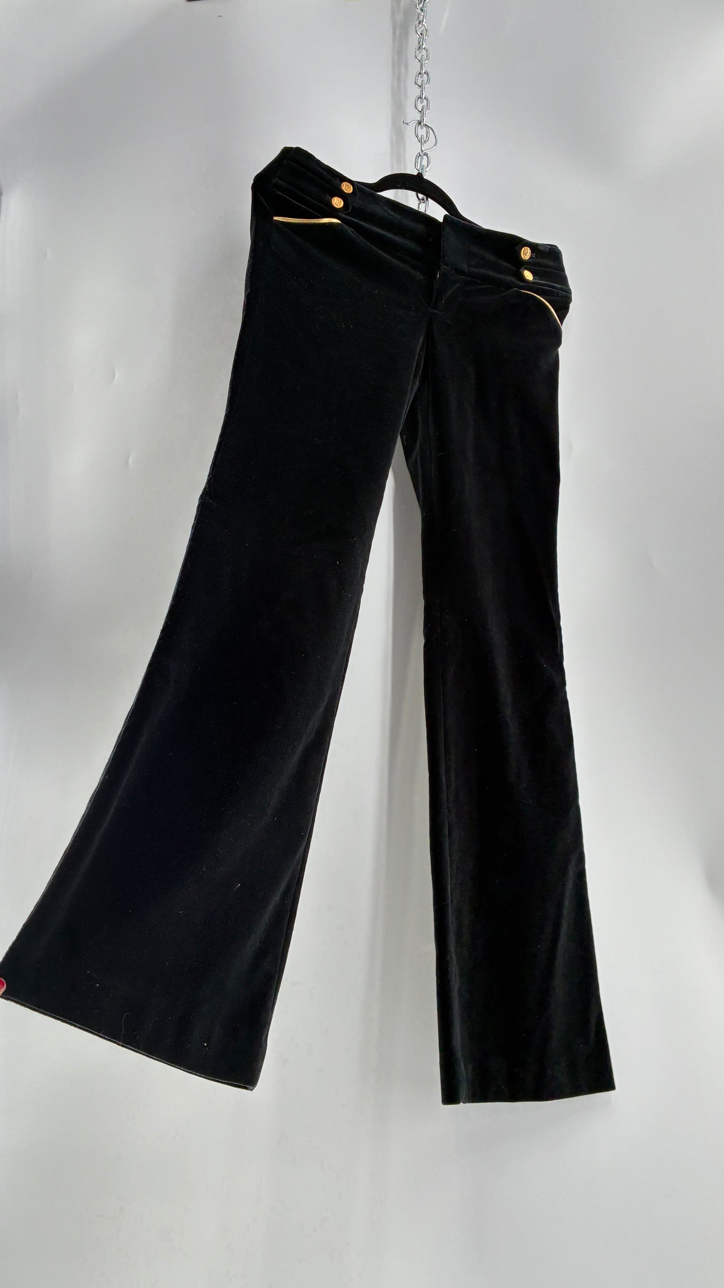 Vintage Alice + Olivia Thick Black Velour Low Rise Kickflare Pants with Thick Waistband with Gold Coin Detailing (6)