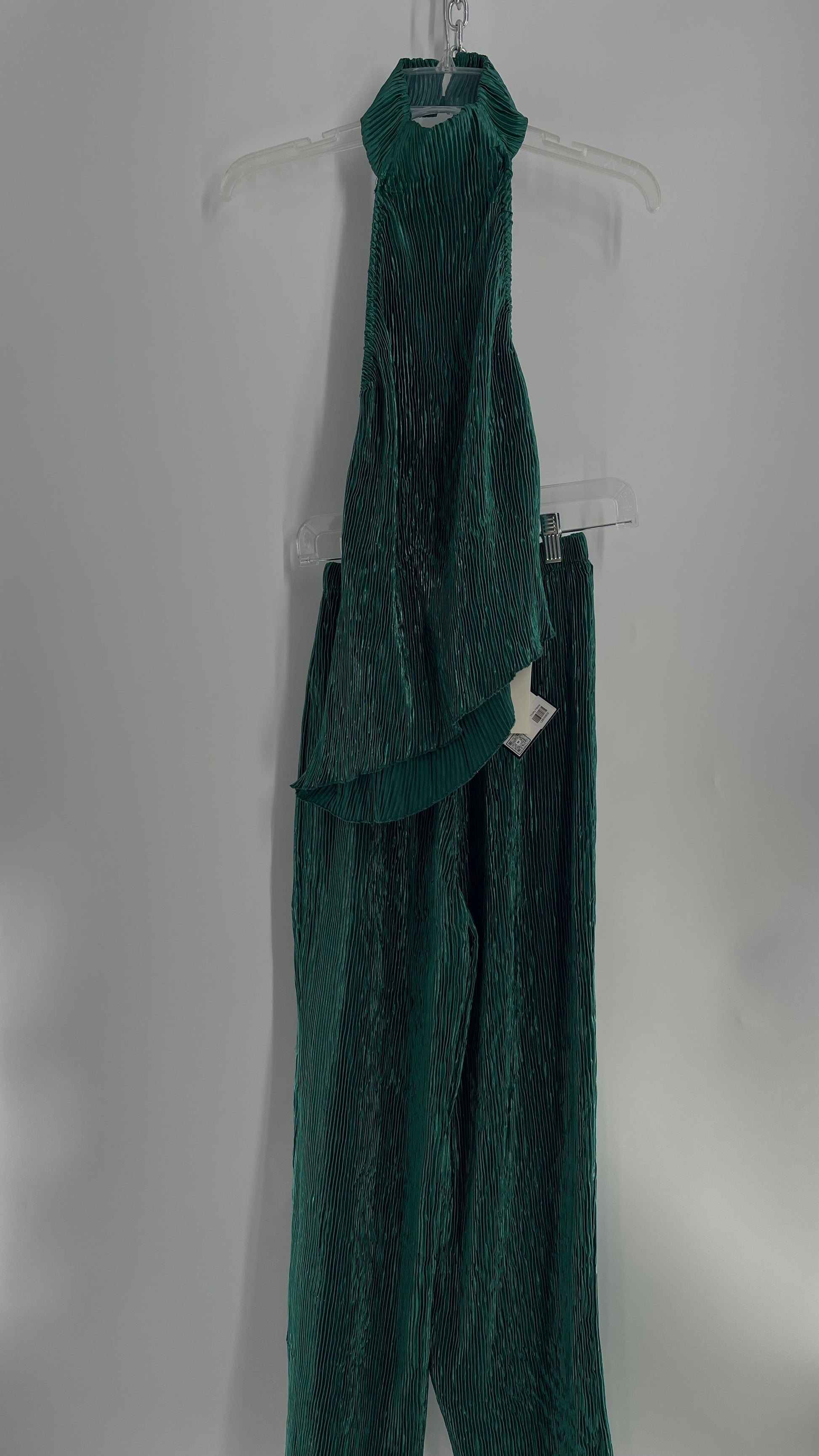 Commense Green Pleated/Fluted High Neck Top and Wide Legs with Tags At The Thrifty Hippy Commense Green Pleated/Fluted High Neck Top and Wide Legs with Tags At The Thrifty Hippy