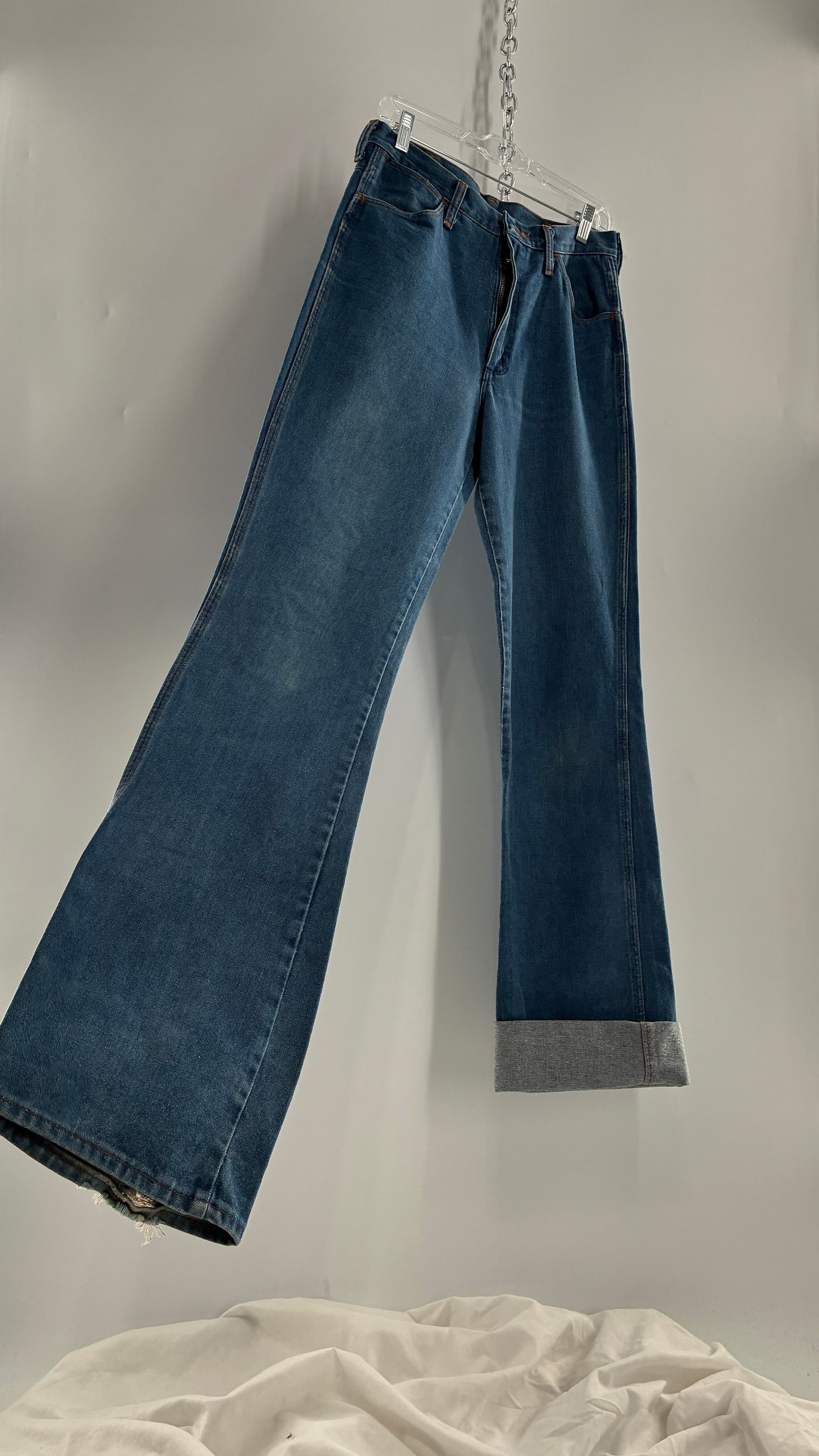 Vintage Free People WRANGLER Light Wash High Waisted Jeans (31x38)