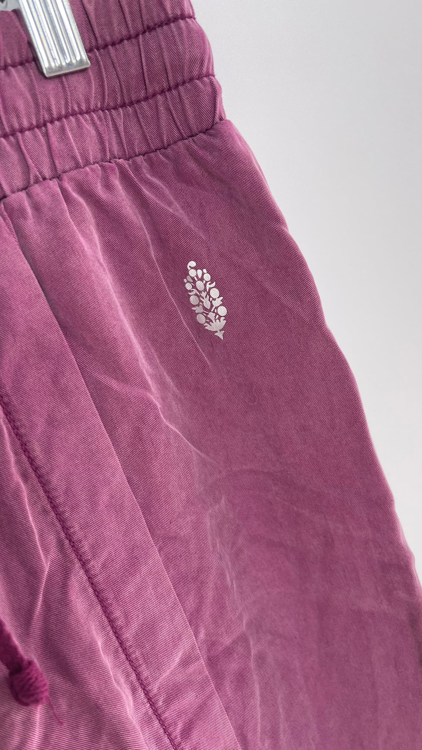 Free People Movement Pink/Purple Baggy Yoga Pant (Small)